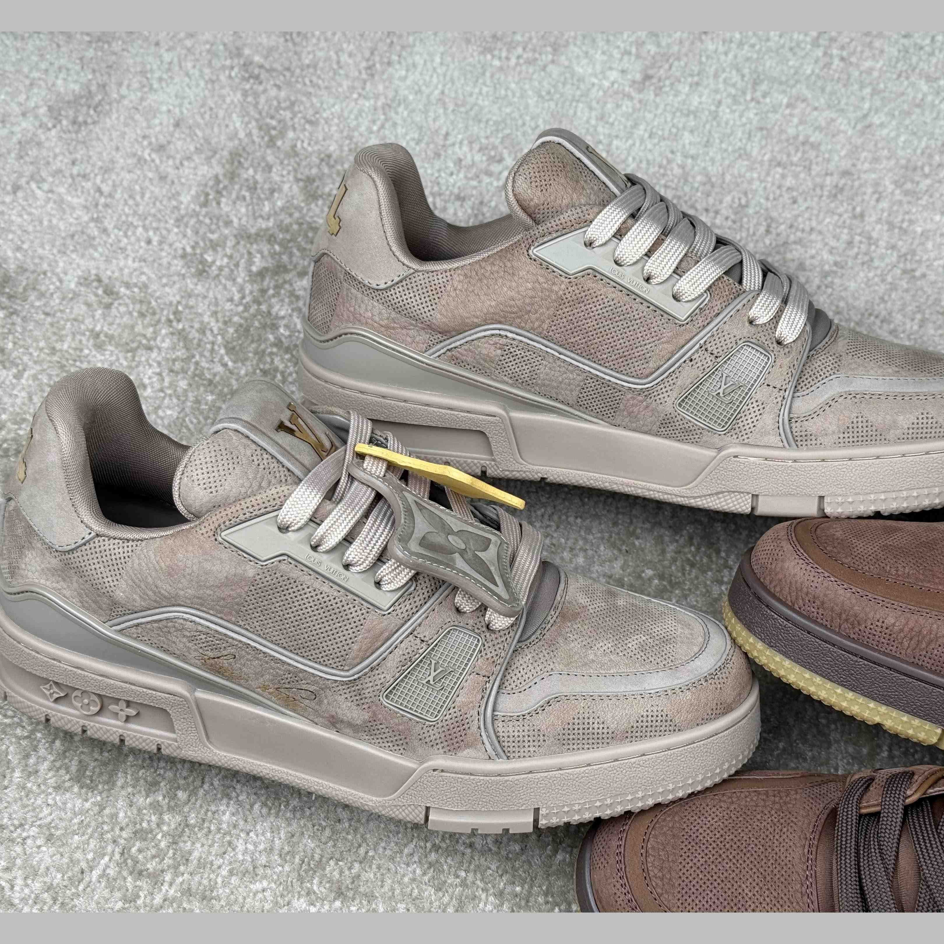 Louis Vuitton LV Trainer Sneaker   1AH622 - FashionPlug