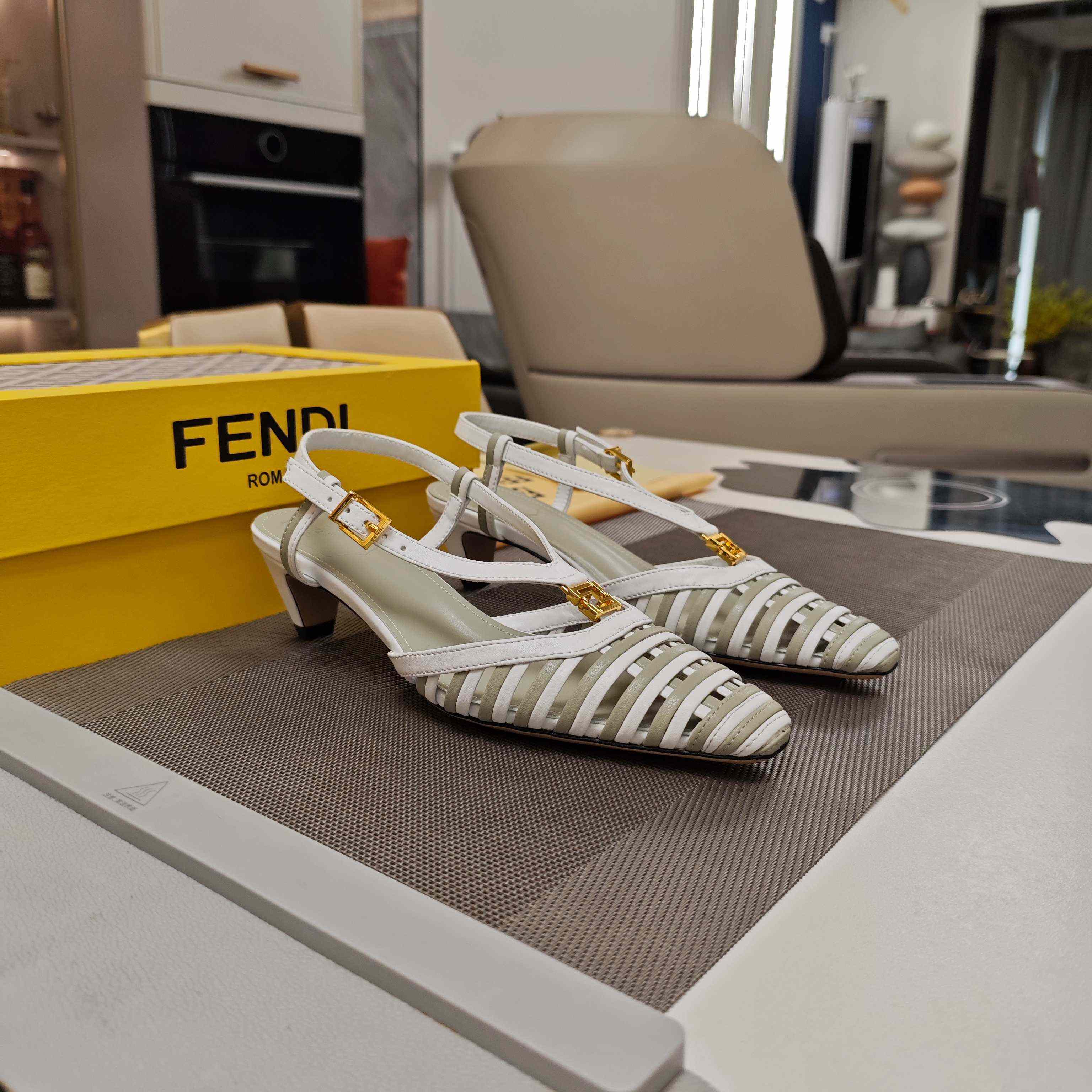 Fendi FFold Leather Low-heeled Slingbacks - FashionPlug