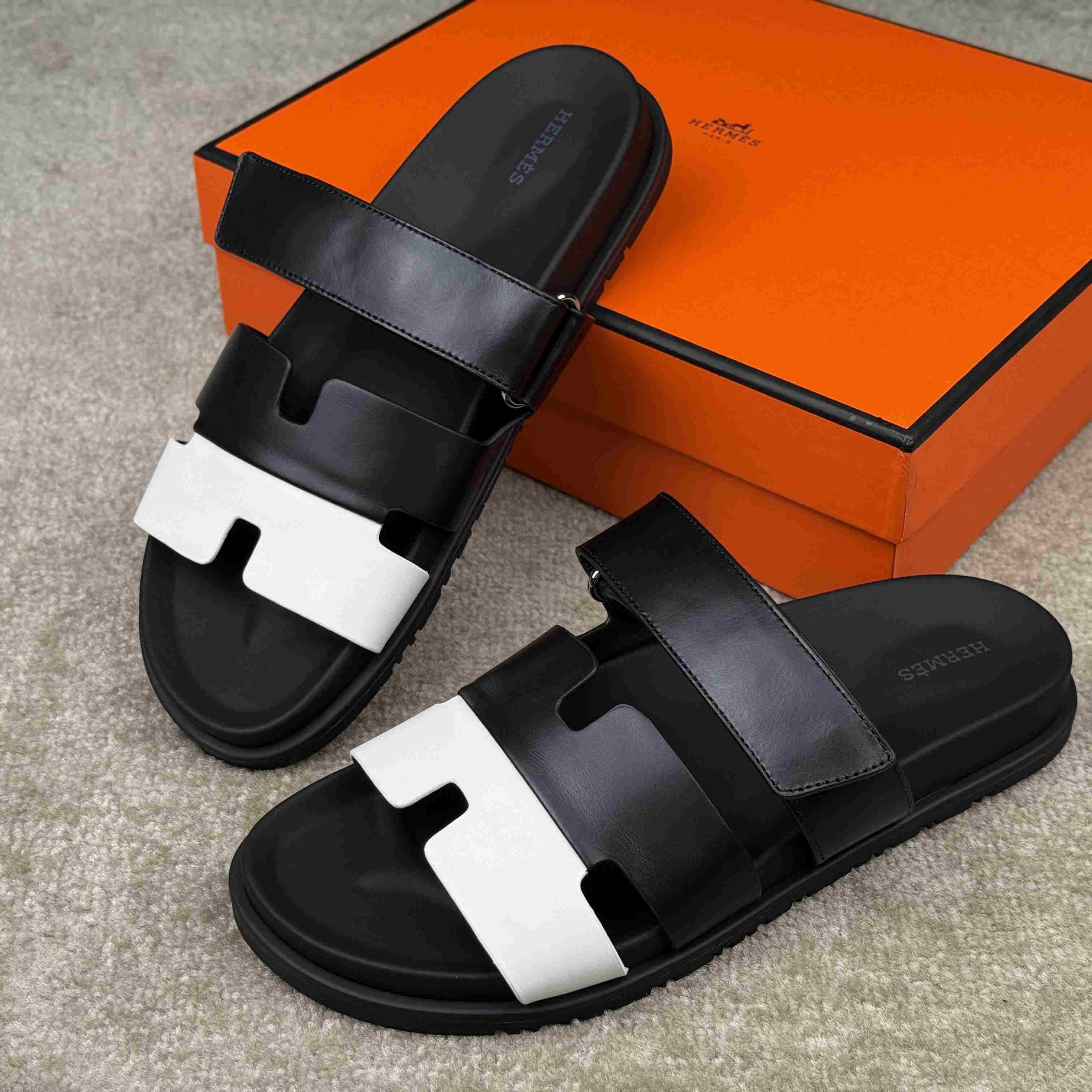 Hermes Chypre Sandal - FashionPlug