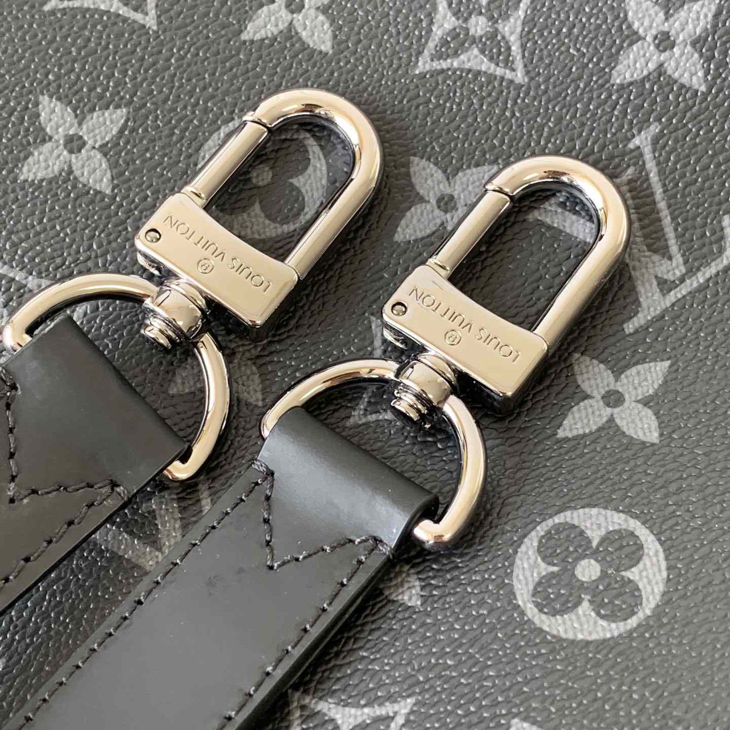 Louis Vuitton Monogram Eclipse Briefcase  39x28x11cm  M40566 - FashionPlug
