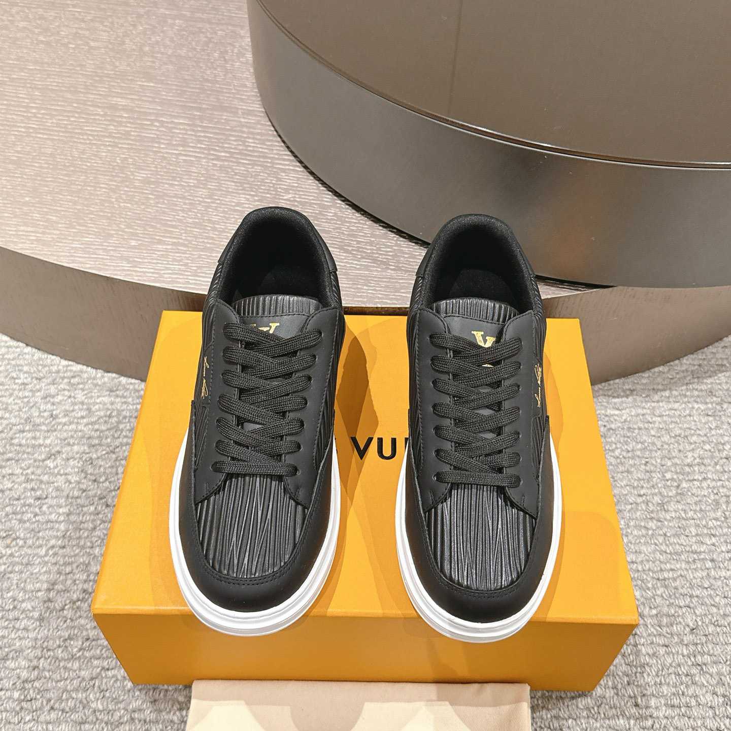 Louis Vuitton Beverly Hills Sneaker   1AD9U4 - FashionPlug