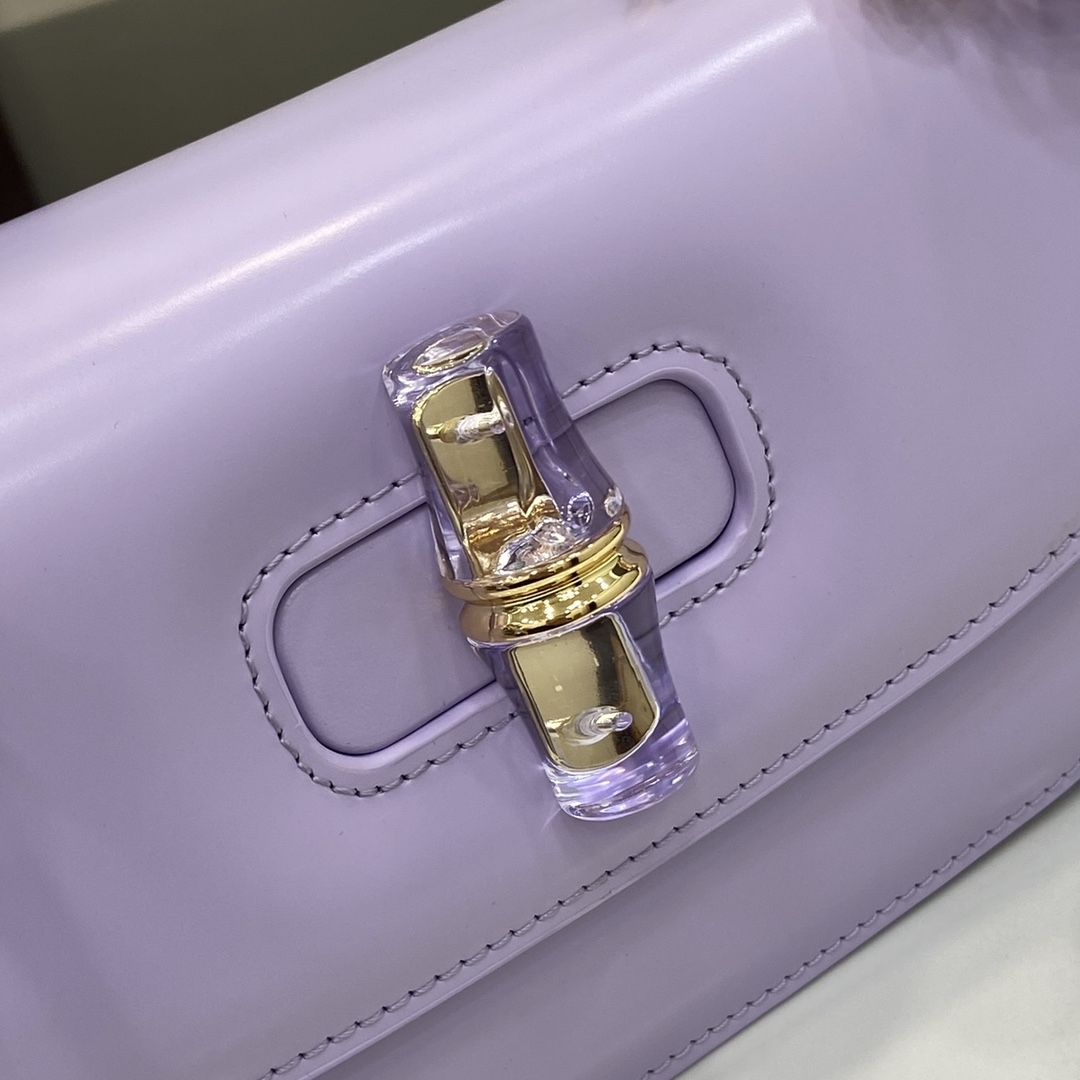 Gucci Bamboo DIva Medium Bag - FashionPlug