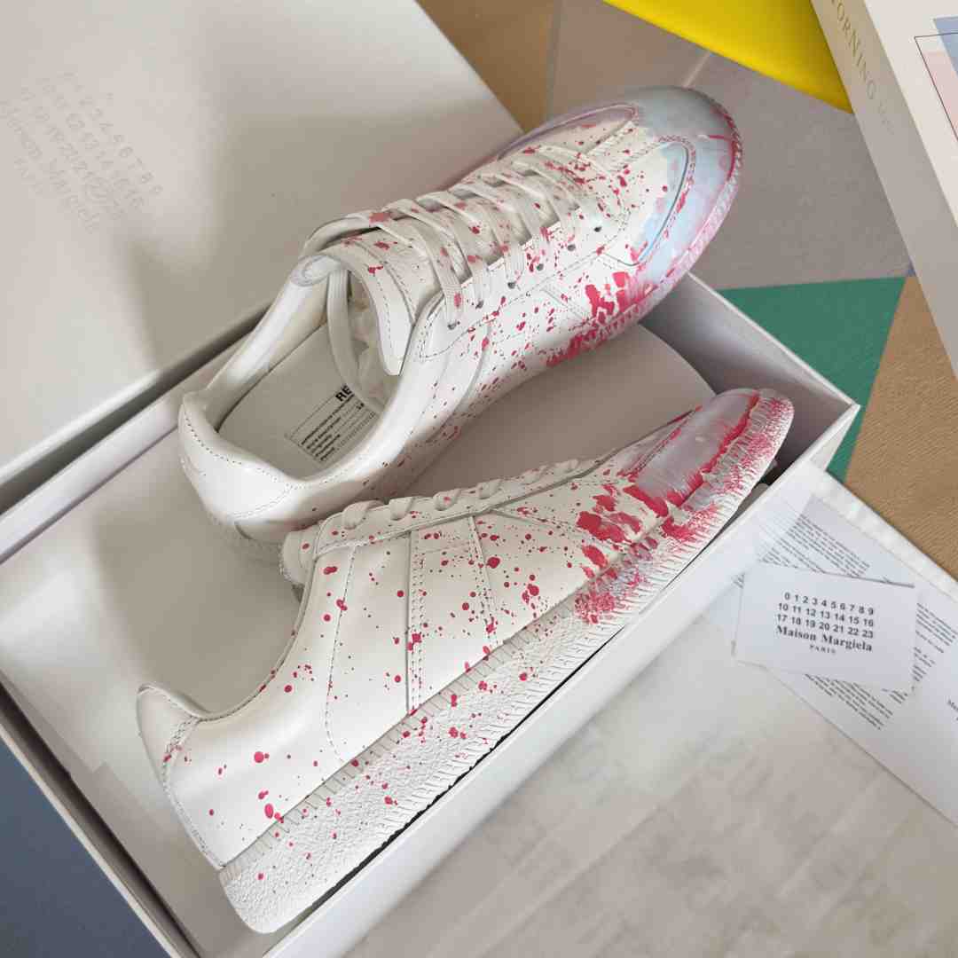 Maison Margiela Replica 'Paint Splatter - White Red' - FashionPlug