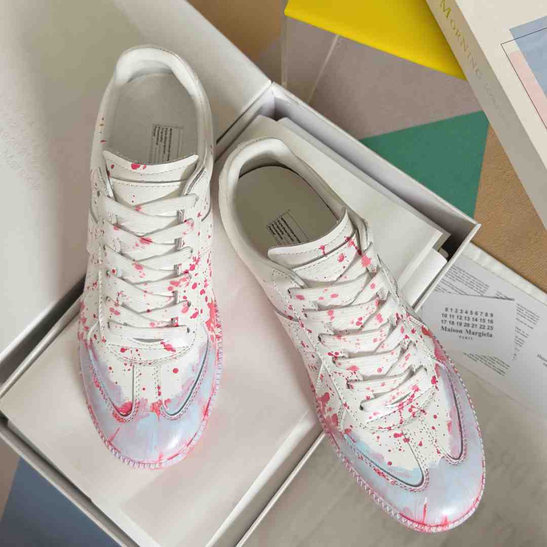 Maison Margiela Replica 'Paint Splatter - White Red' - FashionPlug