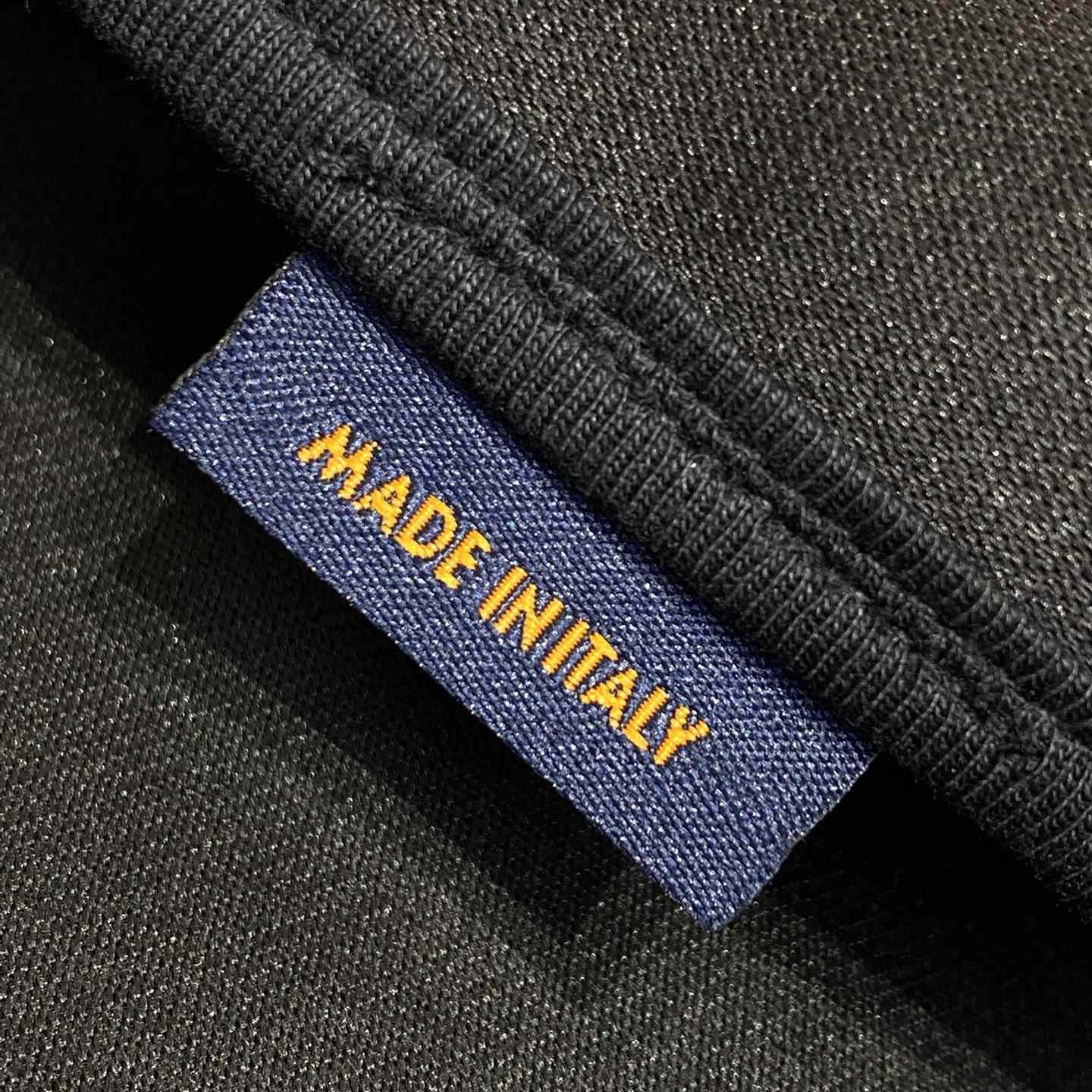 Louis Vuitton Preppy Relaxed Blazer   1AGTIP - FashionPlug