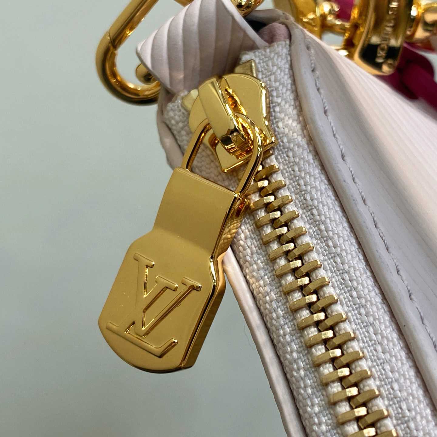 Louis Vuitton LV x TM Marellini   M13101 - FashionPlug