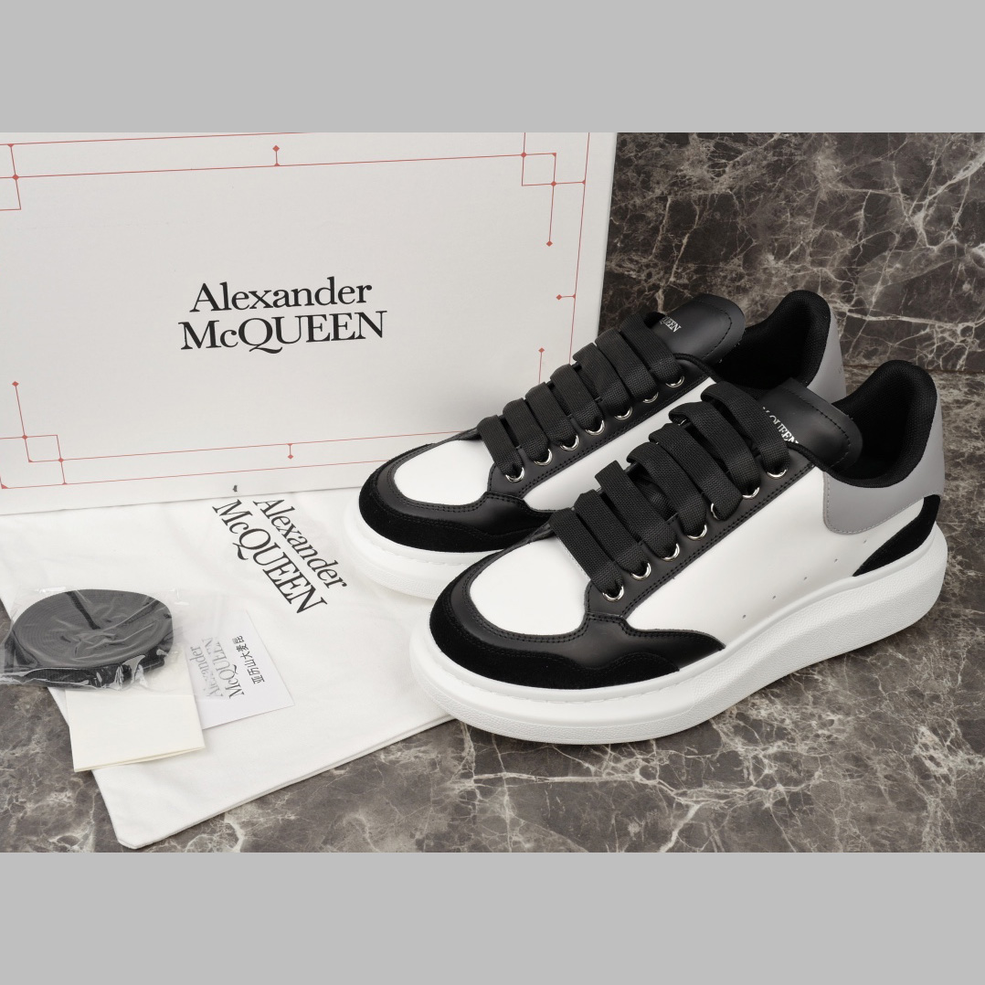 Alexander McQueen Oversized Sneaker 'Black White Grey' - FashionPlug