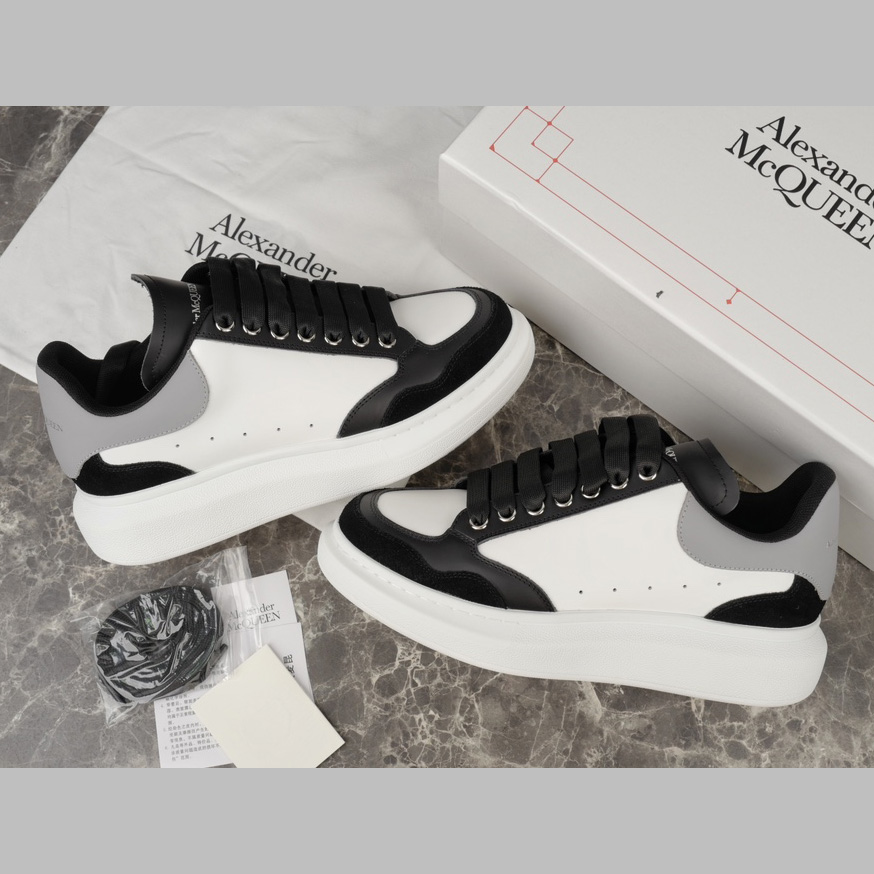 Alexander McQueen Oversized Sneaker 'Black White Grey' - FashionPlug