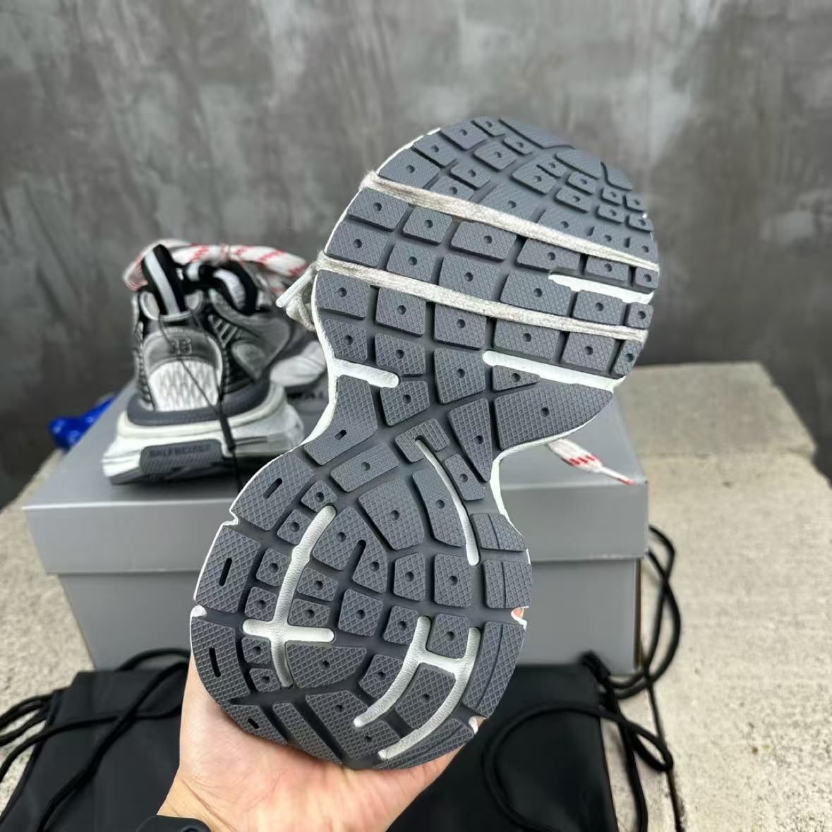Balenciaga 3XL Sneaker In Grey - FashionPlug