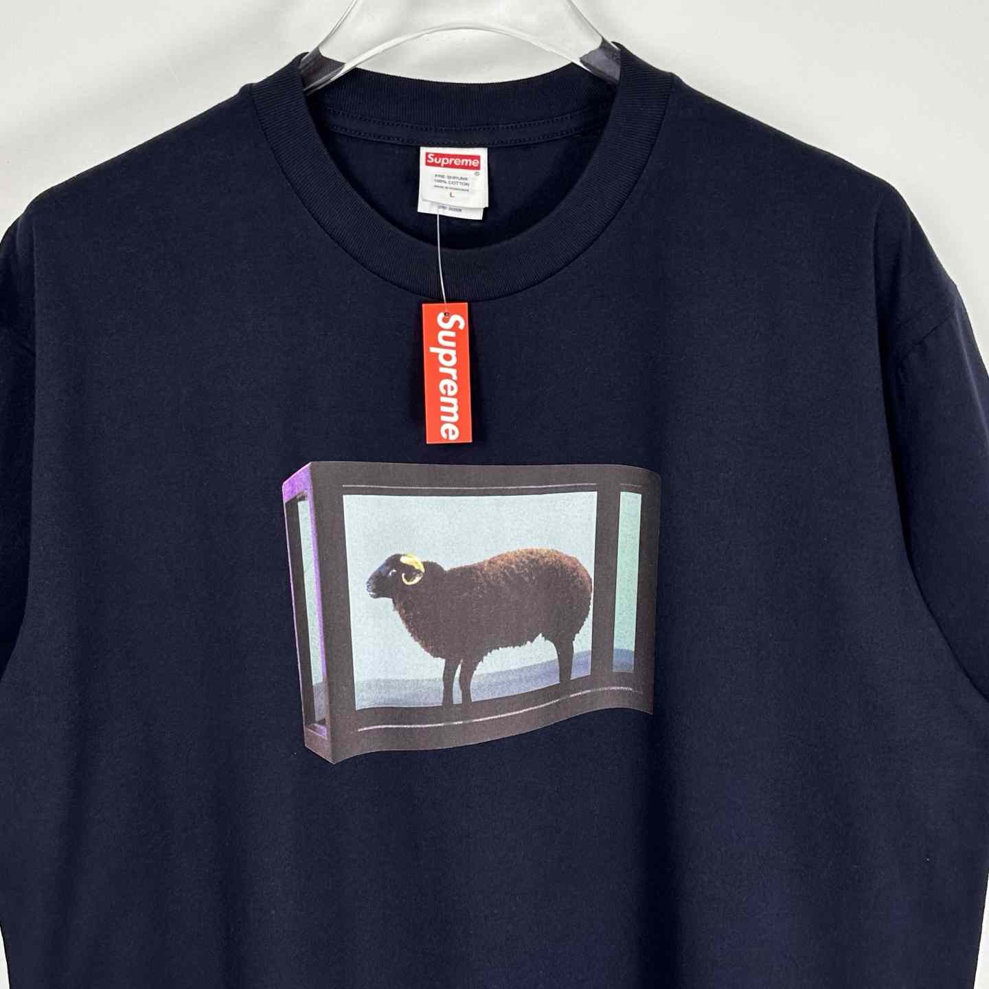 Supreme Damien Hirst Tee Navy - FashionPlug