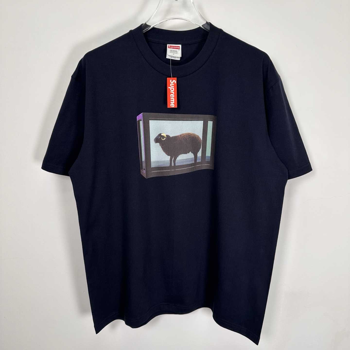 Supreme Damien Hirst Tee Navy - FashionPlug