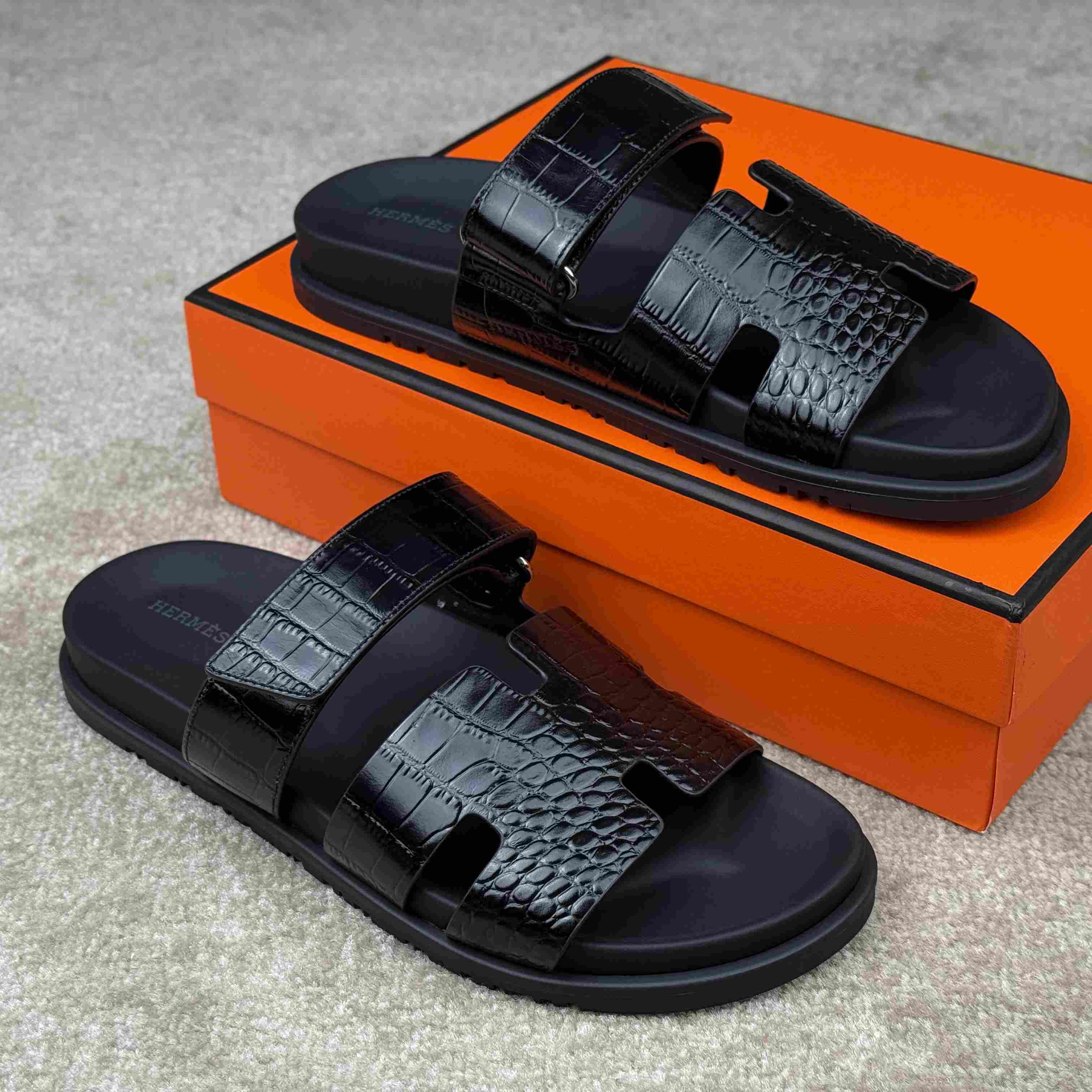 Hermes Chypre Sandal - FashionPlug