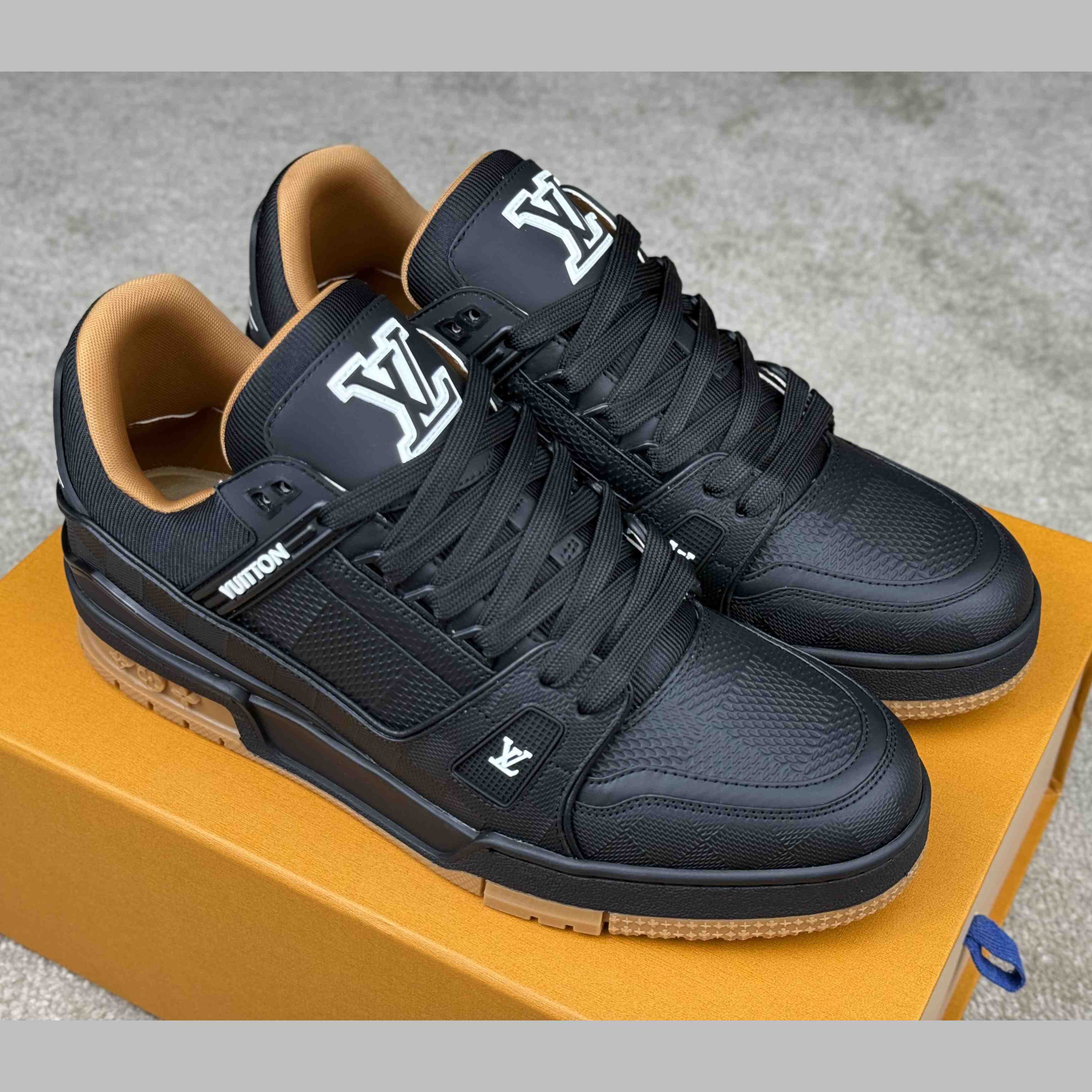 Louis Vuitton LV Trainer Sneaker   1AHTT5 - FashionPlug