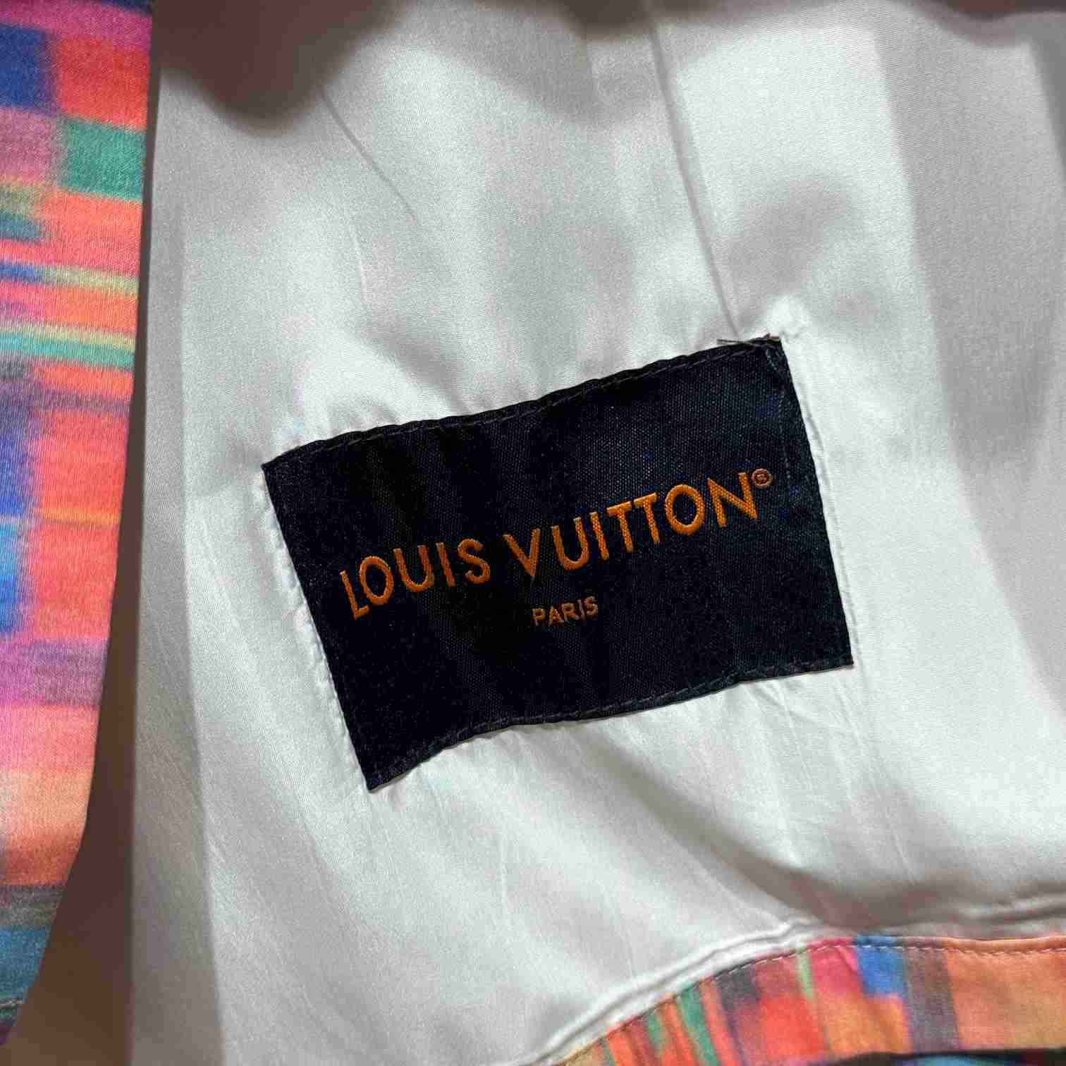 Louis Vuitton Trompe L’Oeil Printed Overshirt  1AGTGY - FashionPlug