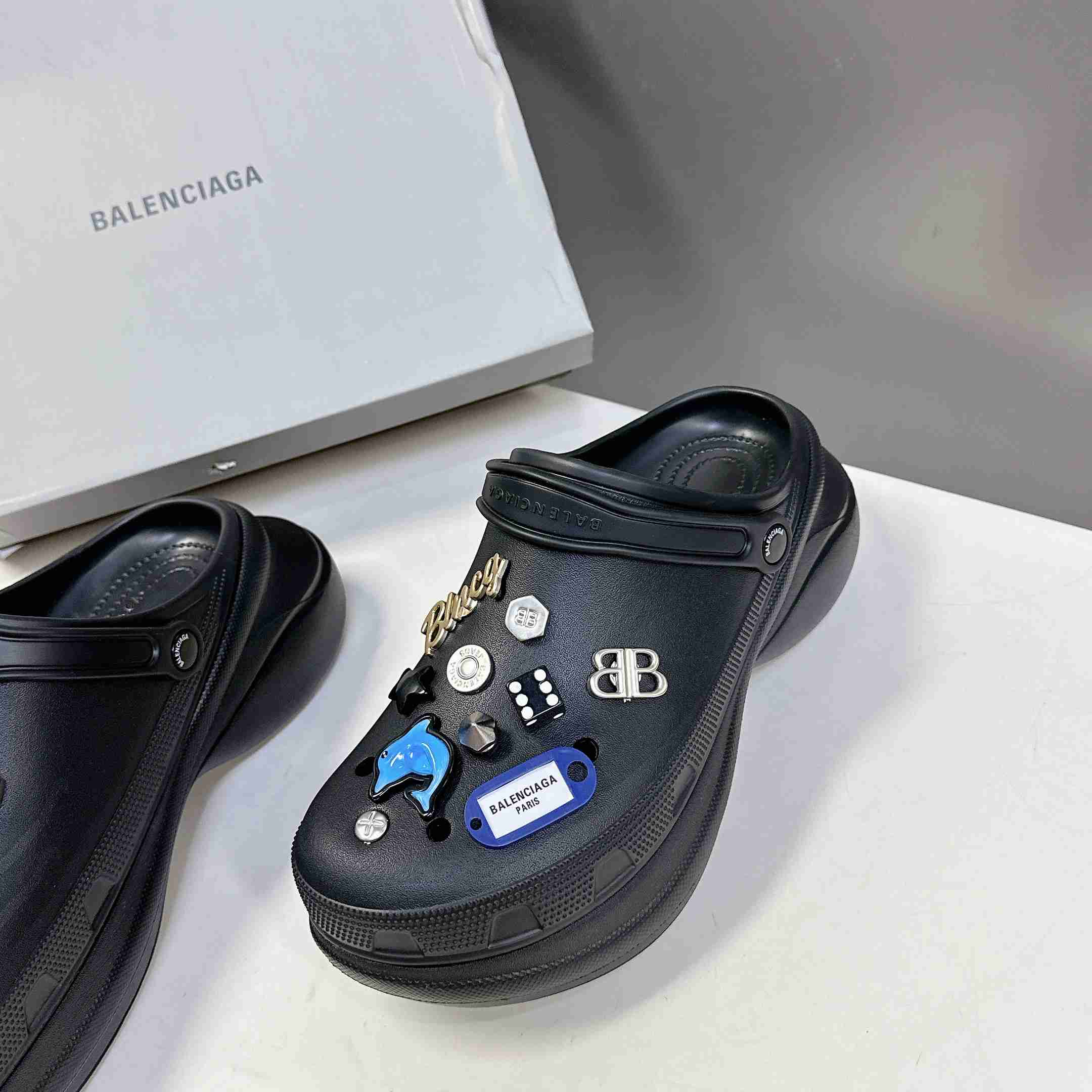 Balenciaga Crocs™ Mule In Black - FashionPlug