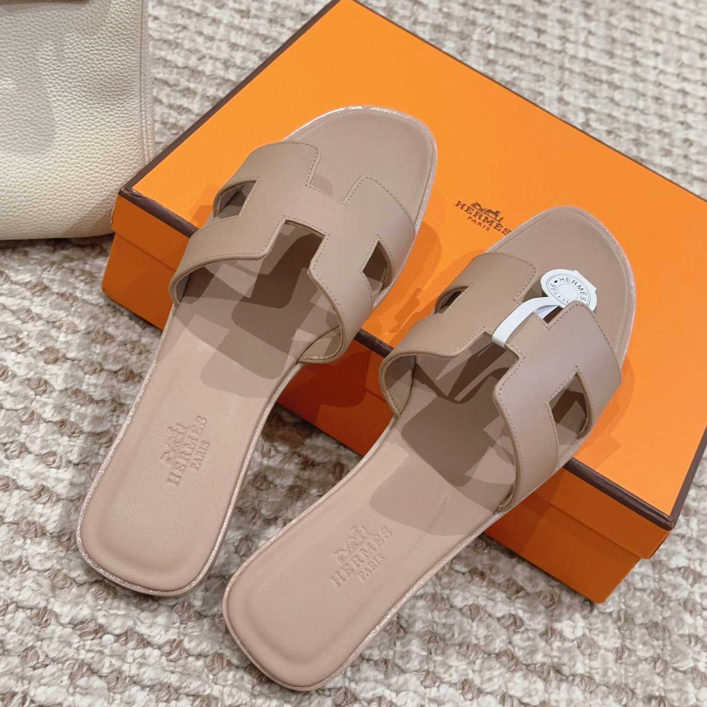 Hermes Oran Sandal - FashionPlug