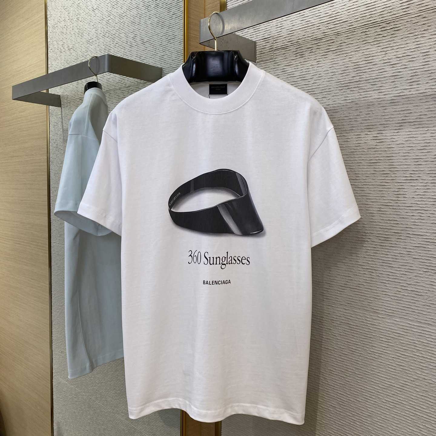 Balenciaga 360 Sunglasses T-Shirt Medium Fit In Dirty White - FashionPlug