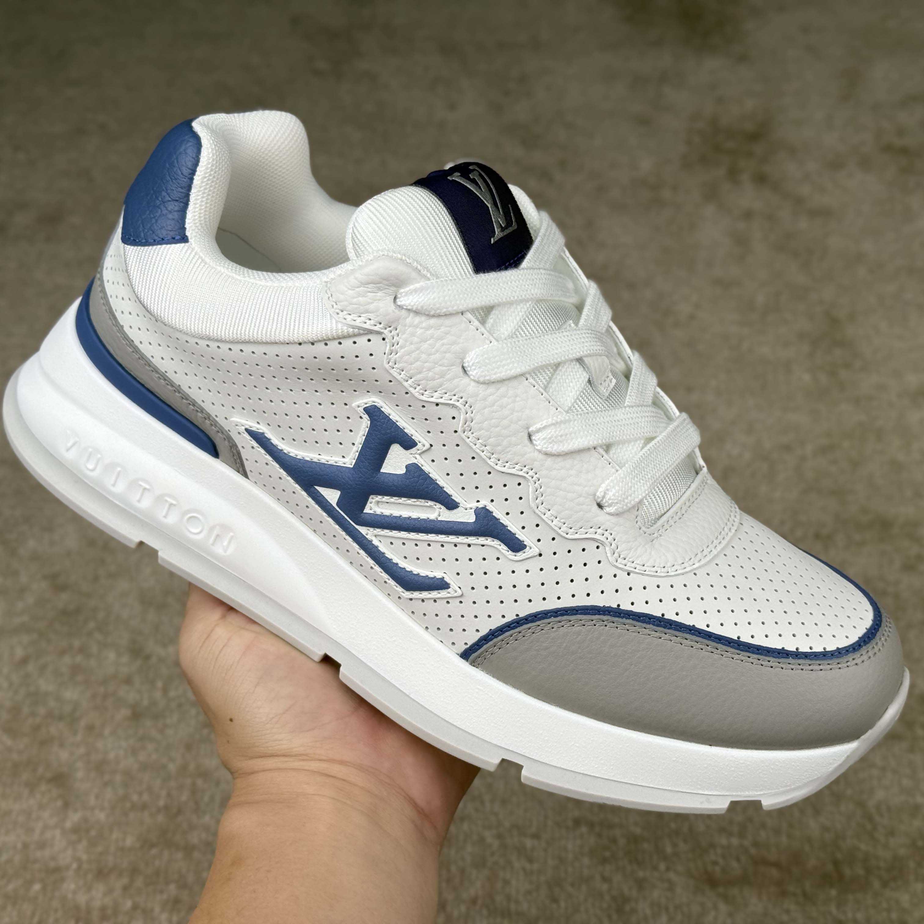 Louis Vuitton LV Classic Sneaker   1AHSV0 - FashionPlug