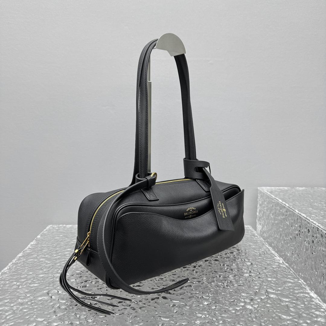 Balenciaga Carrie Bowling Bag Small In Black - FashionPlug