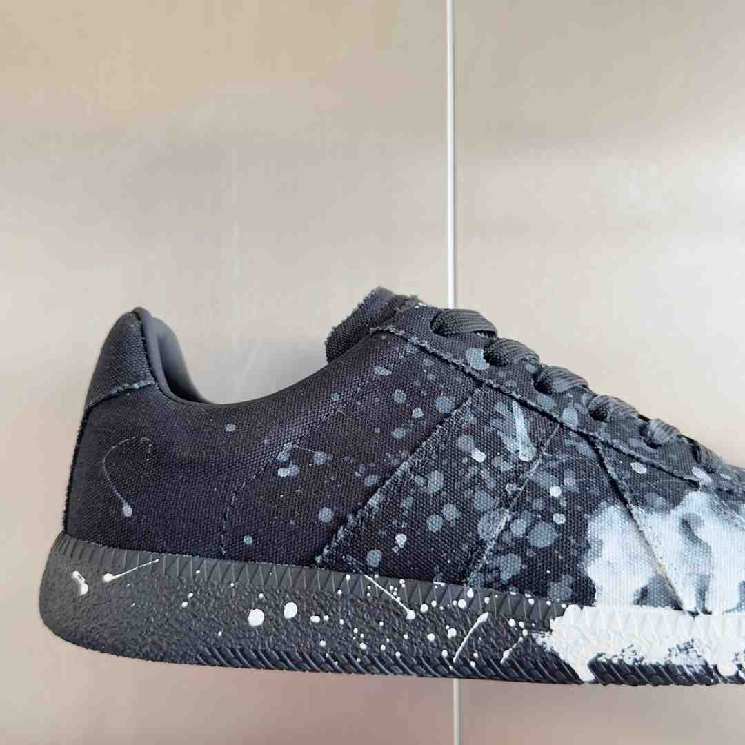Maison Margiela Replica 'Paint Splatter - Black' - FashionPlug