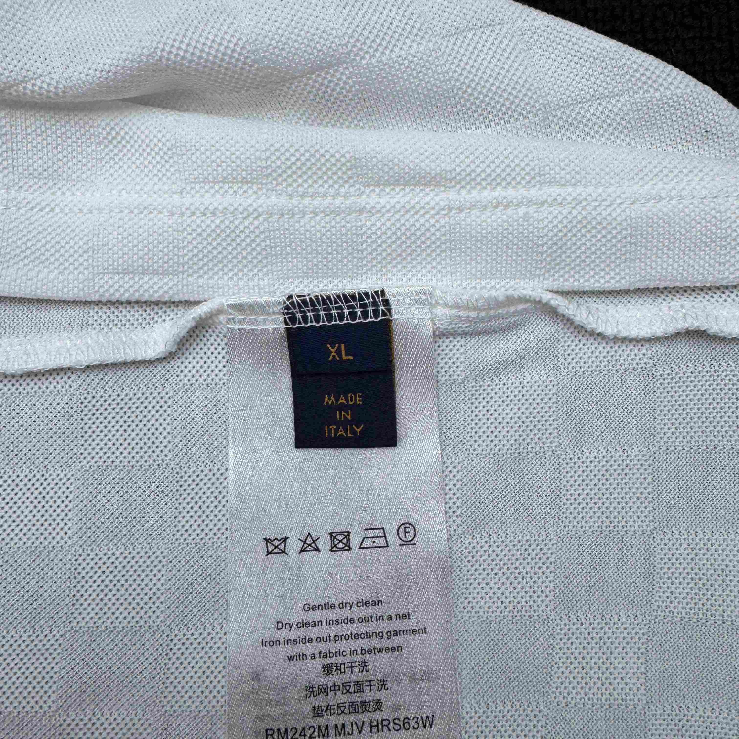 Louis Vuitton Damier Signature Polo Shirt  1AGIL7 - FashionPlug