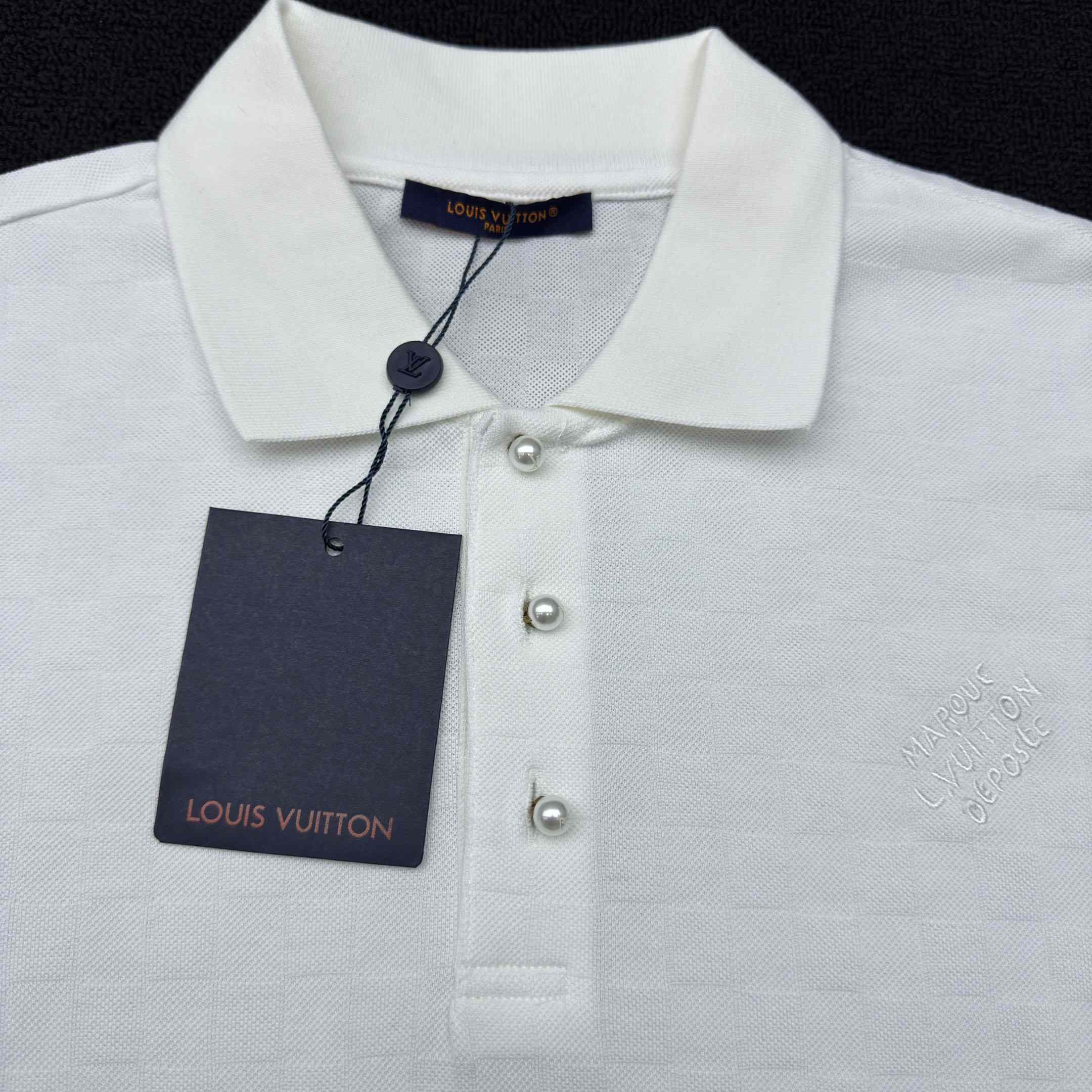 Louis Vuitton Damier Signature Polo Shirt  1AGIL7 - FashionPlug