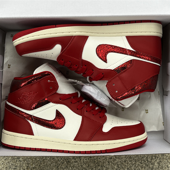 Air Jordan 1 Mid  HJ9337-106  - FashionPlug