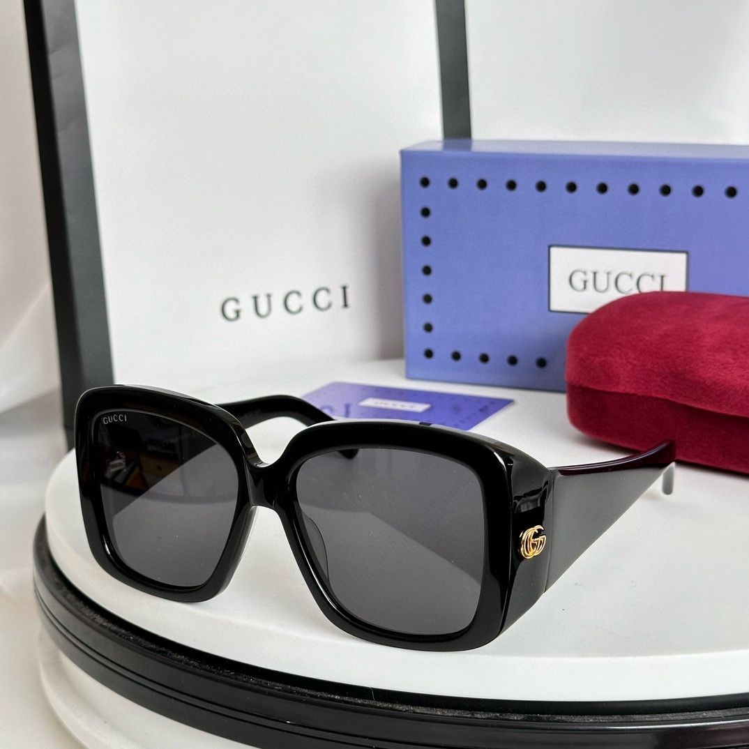 Gucci GG 1402SA Sunglasses - FashionPlug