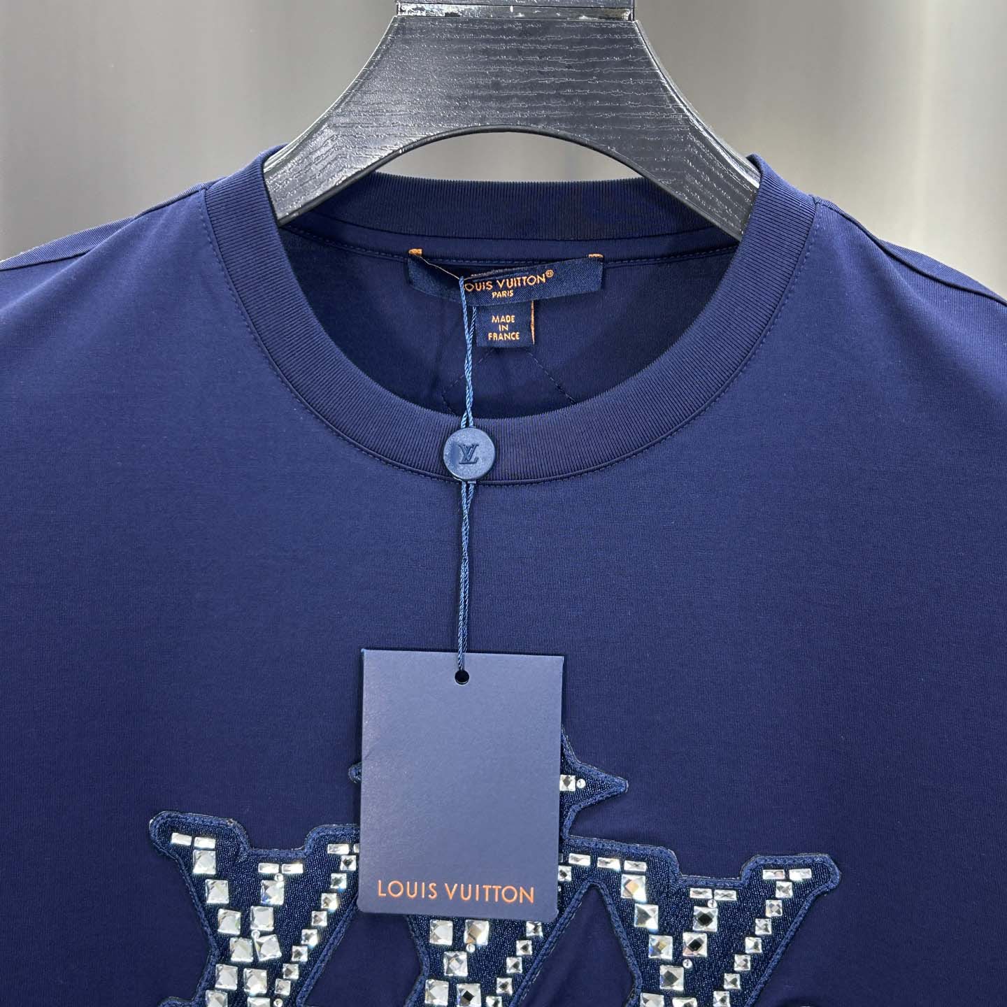 Louis Vuitton Embellished Cotton T-Shirt   1AHCNN - FashionPlug
