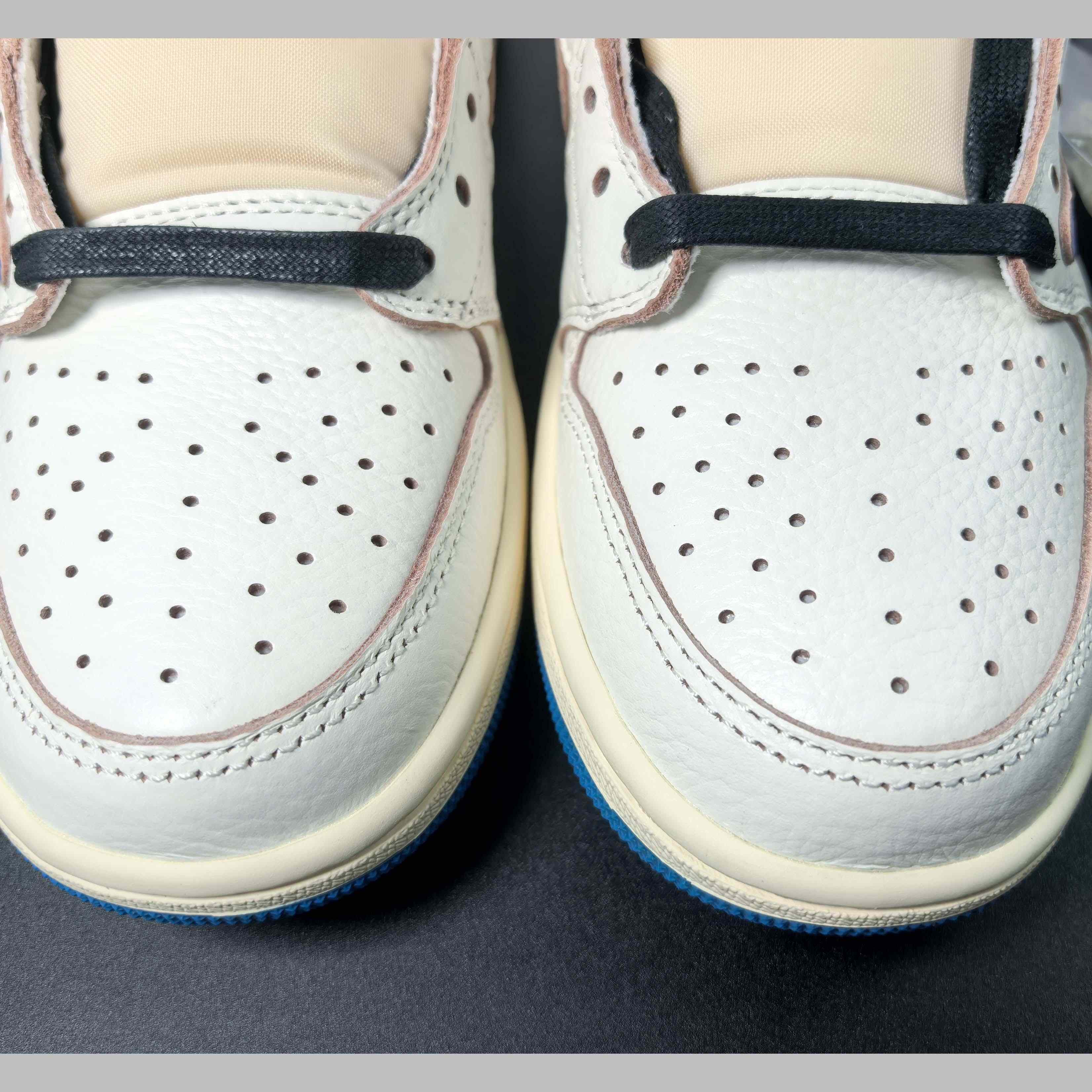 ​Travis Scott x Fragment x Air Jordan 1 Low OG Sneaker    DM7866-104 - FashionPlug