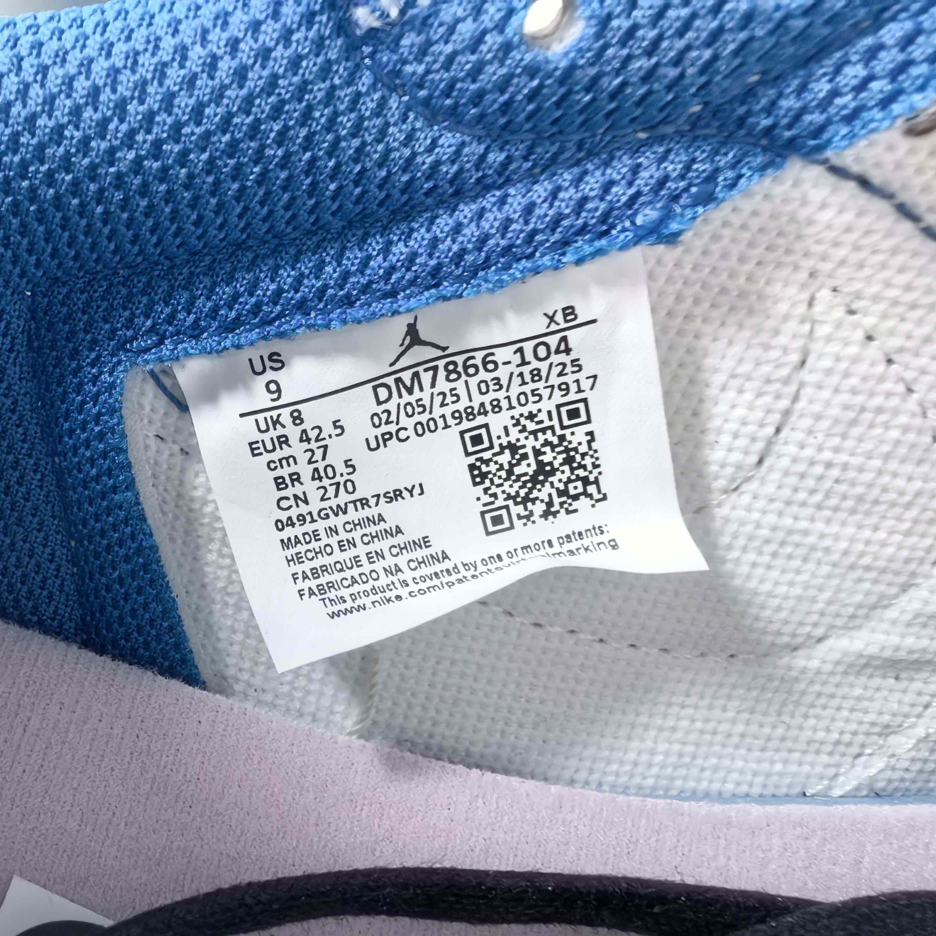 ​Travis Scott x Fragment x Air Jordan 1 Low OG Sneaker    DM7866-104 - FashionPlug