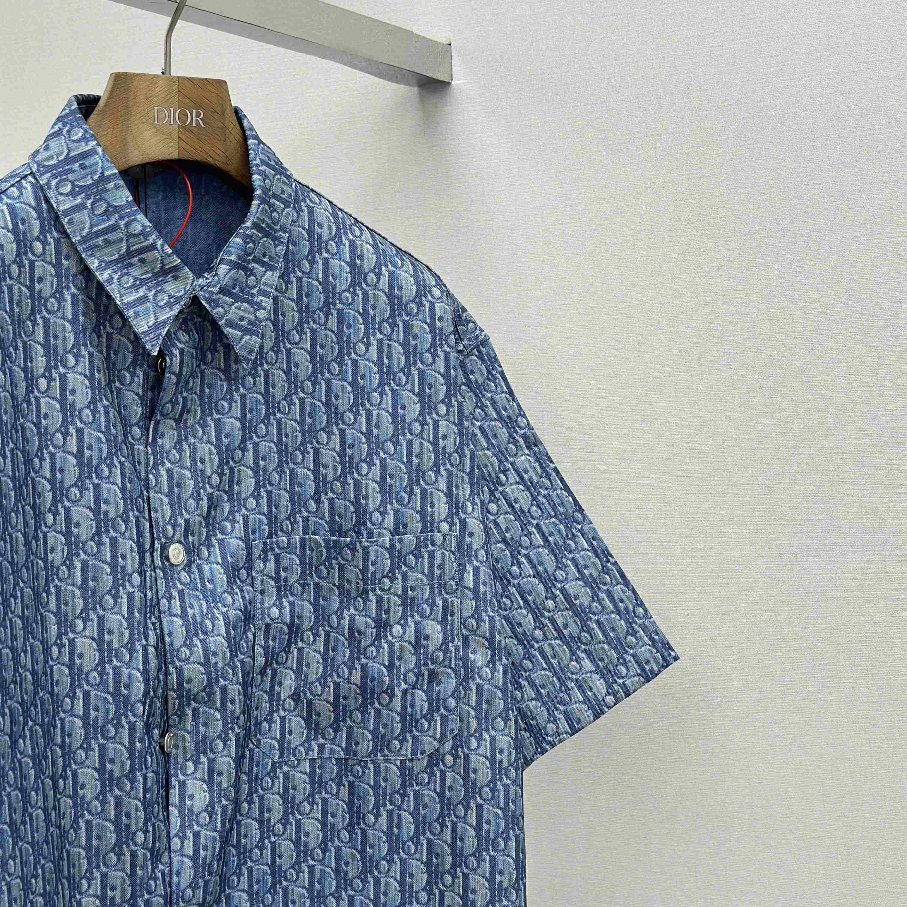 Dior Oblique Short-Sleeved Shirt - FashionPlug