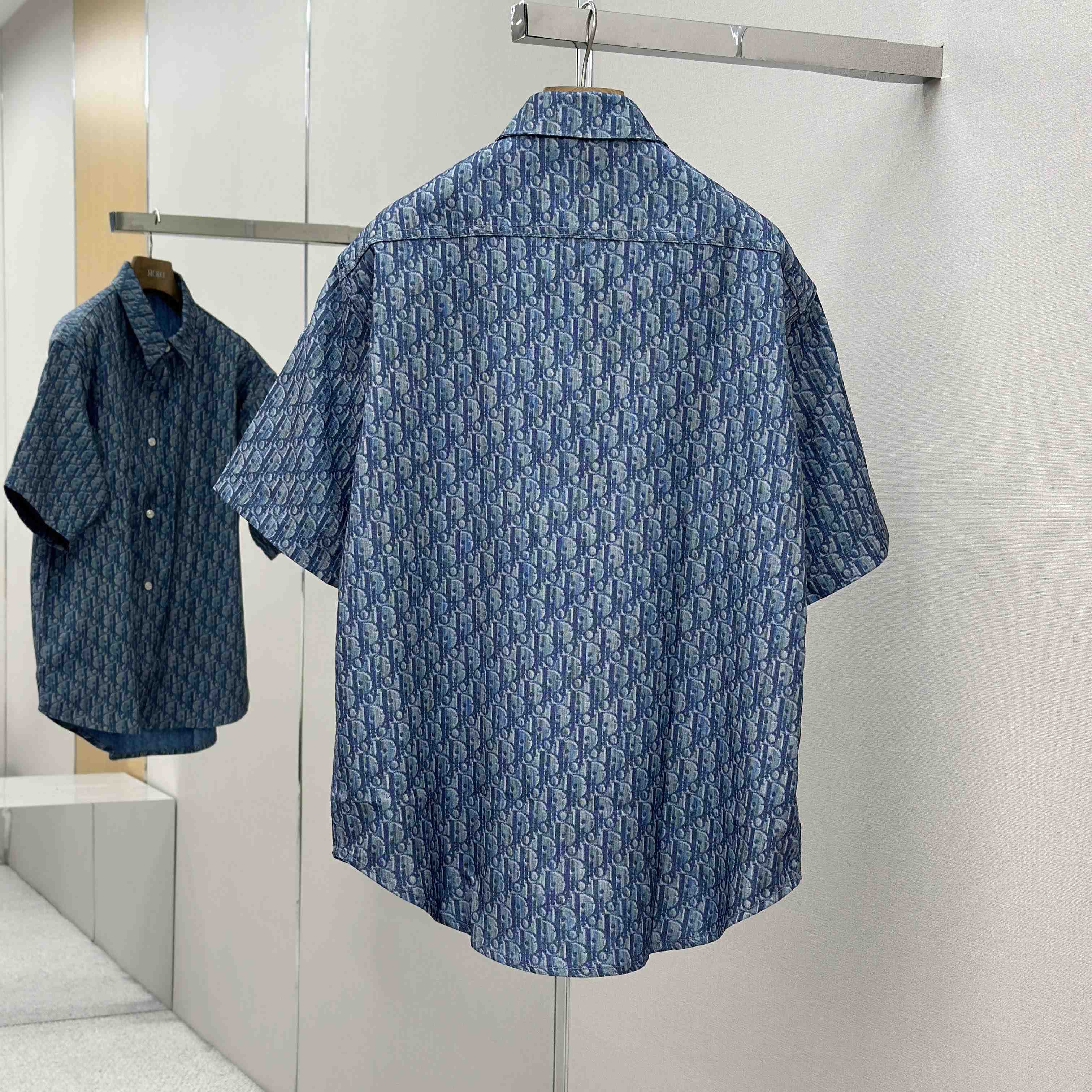 Dior Oblique Short-Sleeved Shirt - FashionPlug