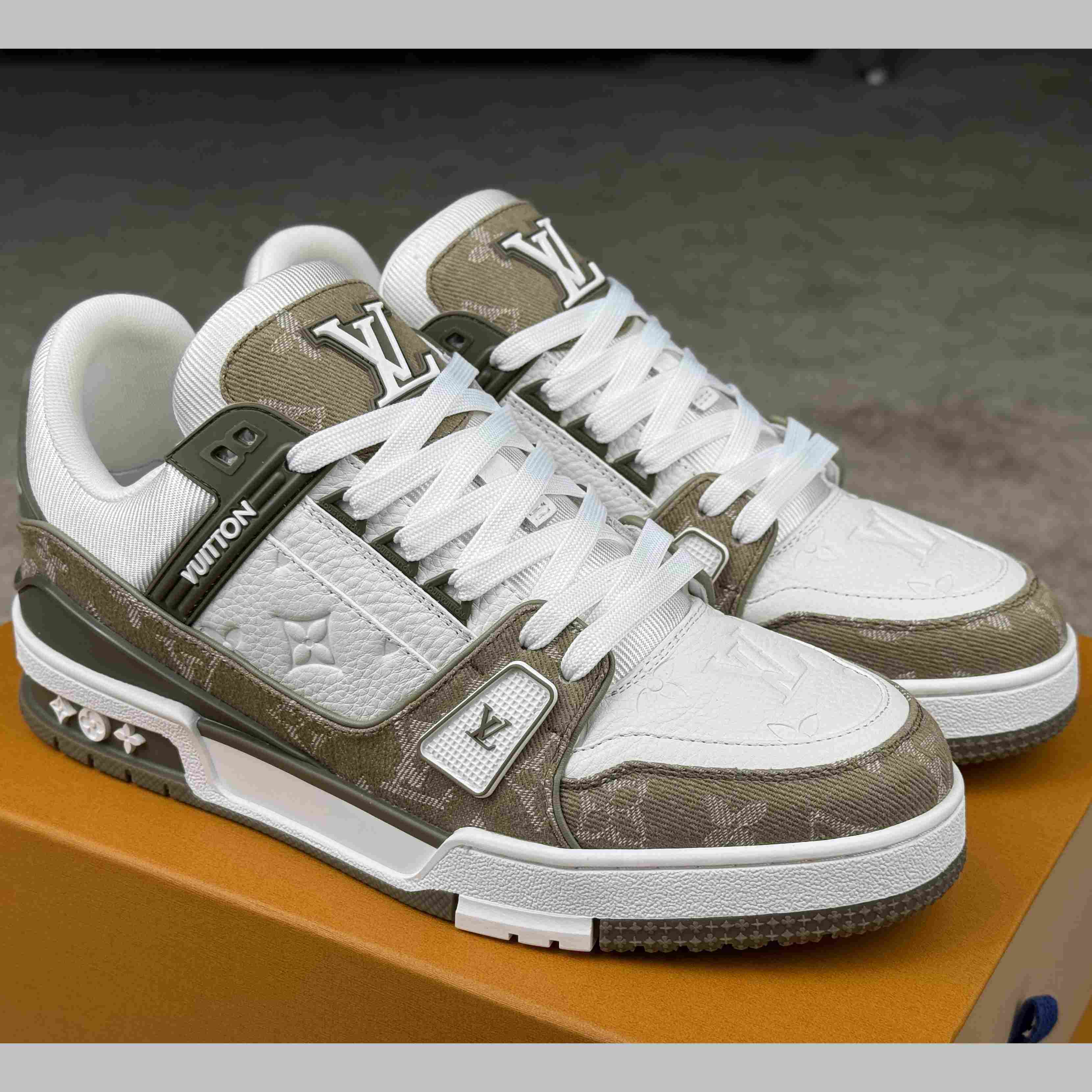 Louis Vuitton LV Trainer Sneaker   1AILAR - FashionPlug