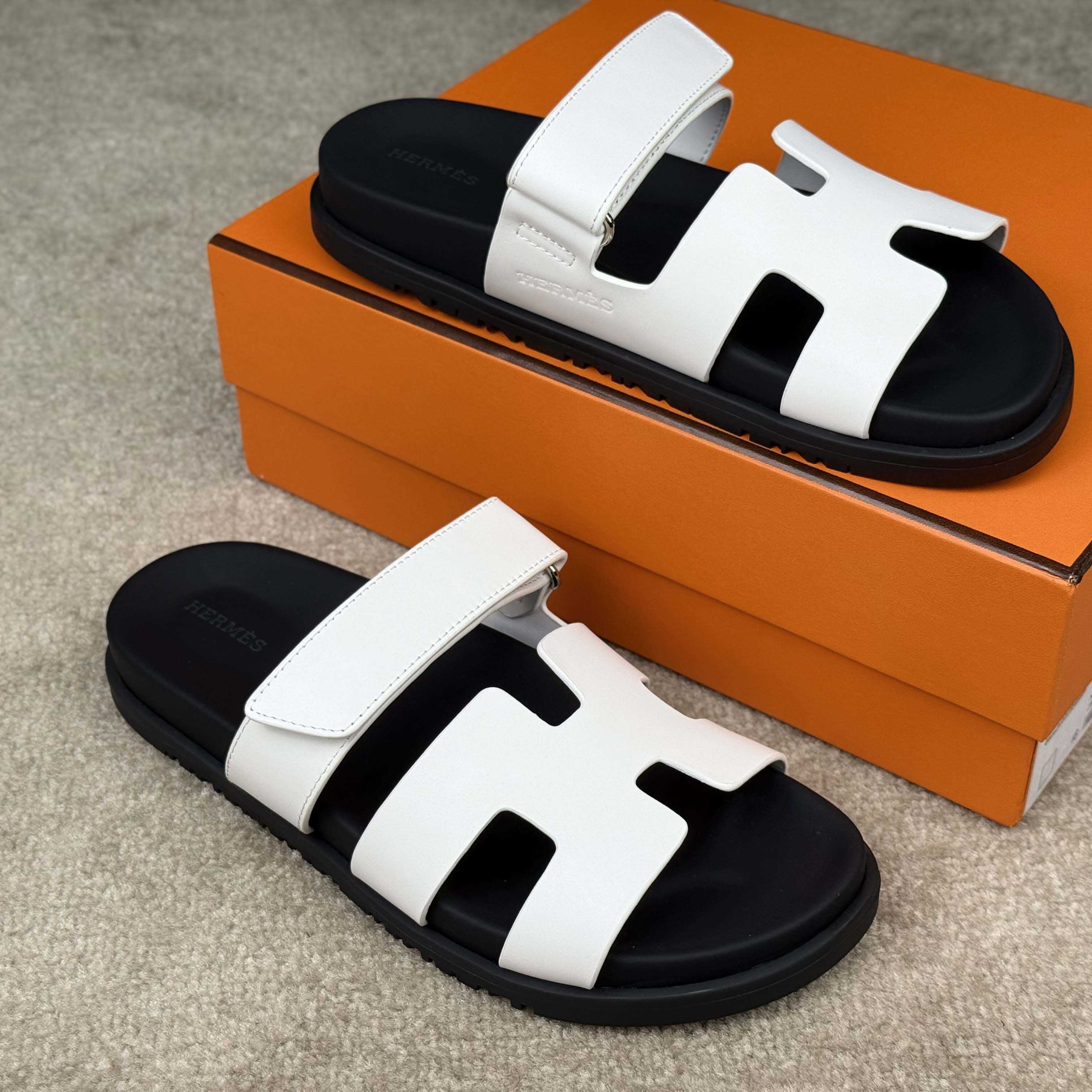 Hermes Chypre Sandal - FashionPlug
