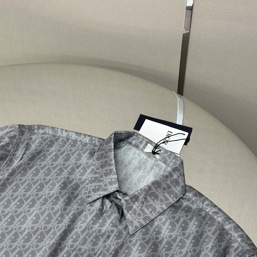 Dior Oblique Short-Sleeved Shirt - FashionPlug