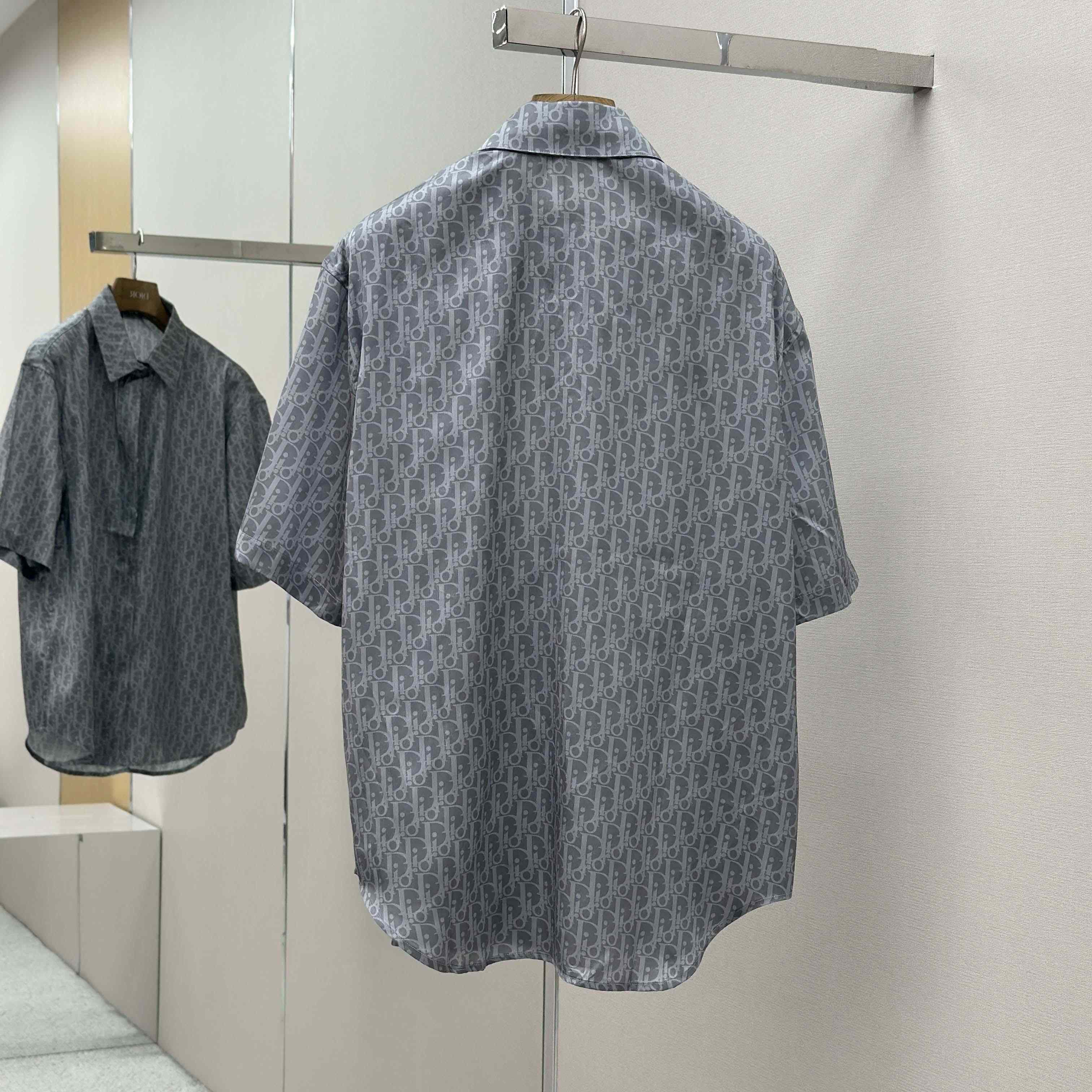 Dior Oblique Short-Sleeved Shirt - FashionPlug