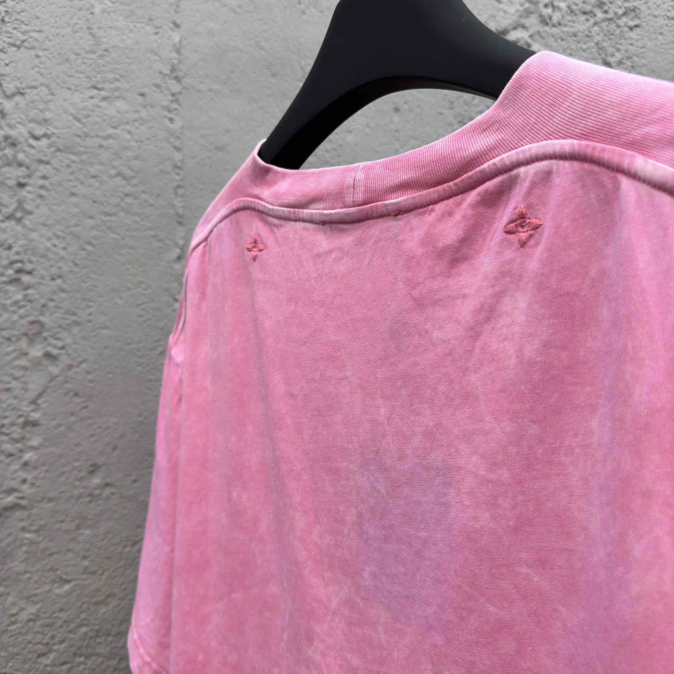 Louis Vuitton Washed Ribbed T-Shirt   1AHWA0 - FashionPlug