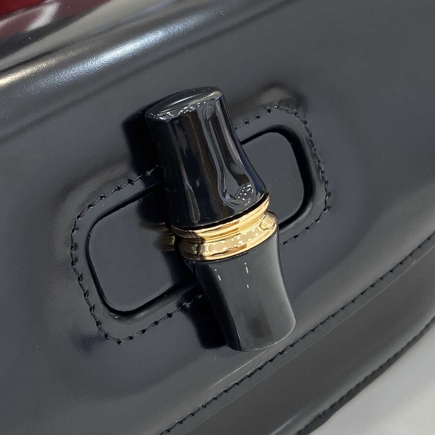 Gucci Bamboo DIva Medium Bag - FashionPlug