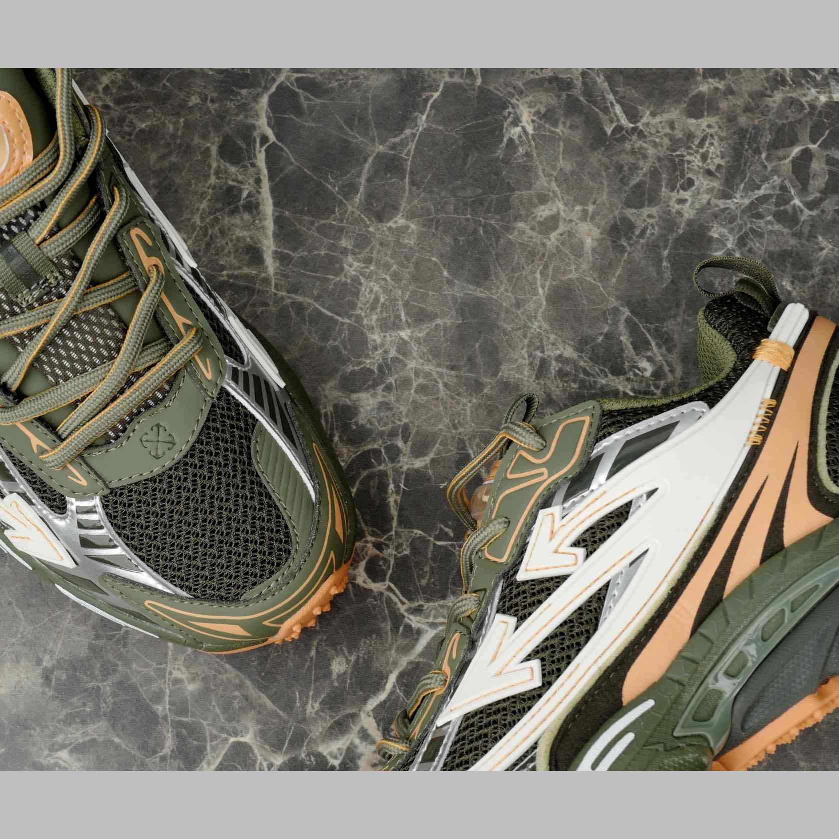 Off-White Be Right Back - FashionPlug