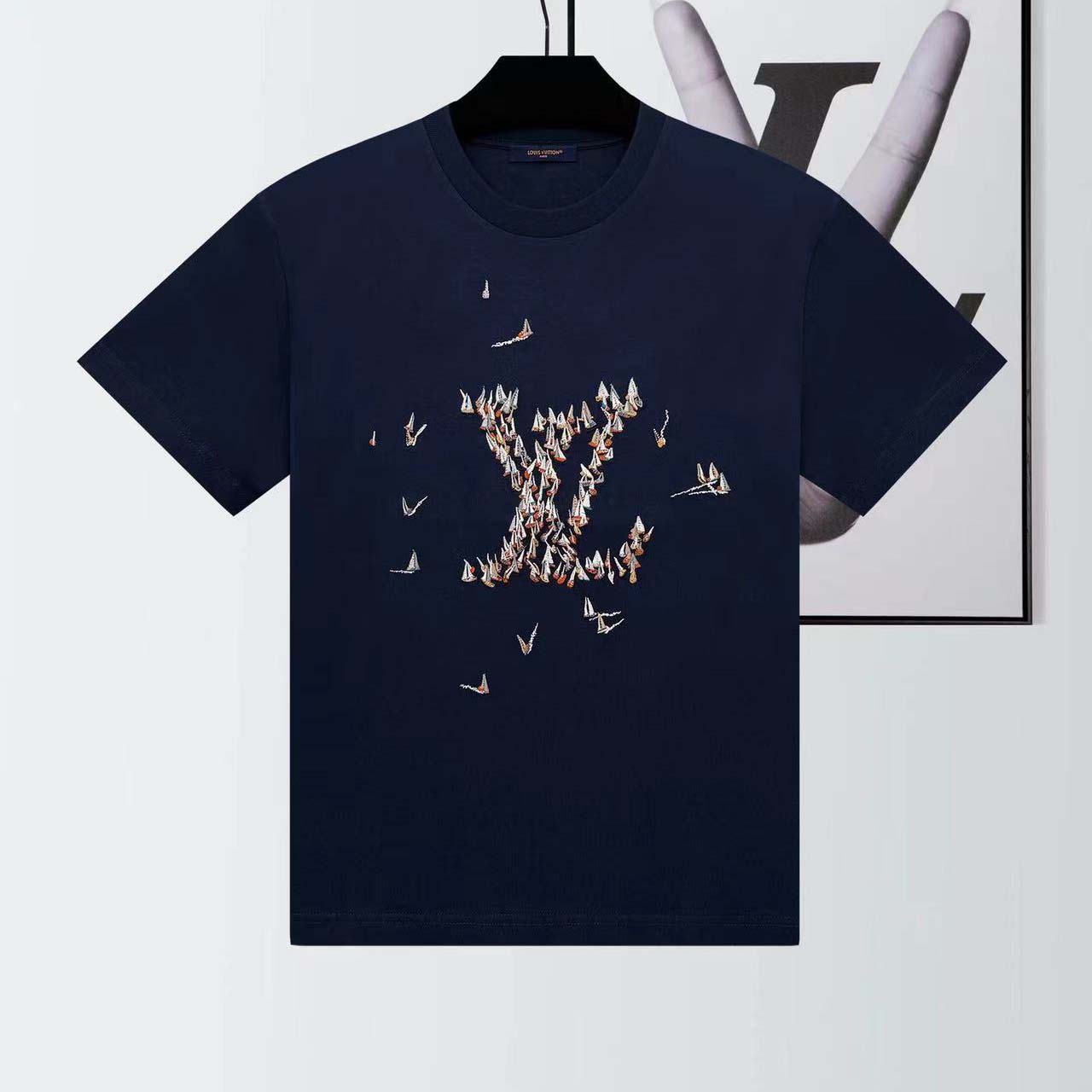 Louis Vuitton Embroidered Cotton T-Shirt   1AHW62 - FashionPlug