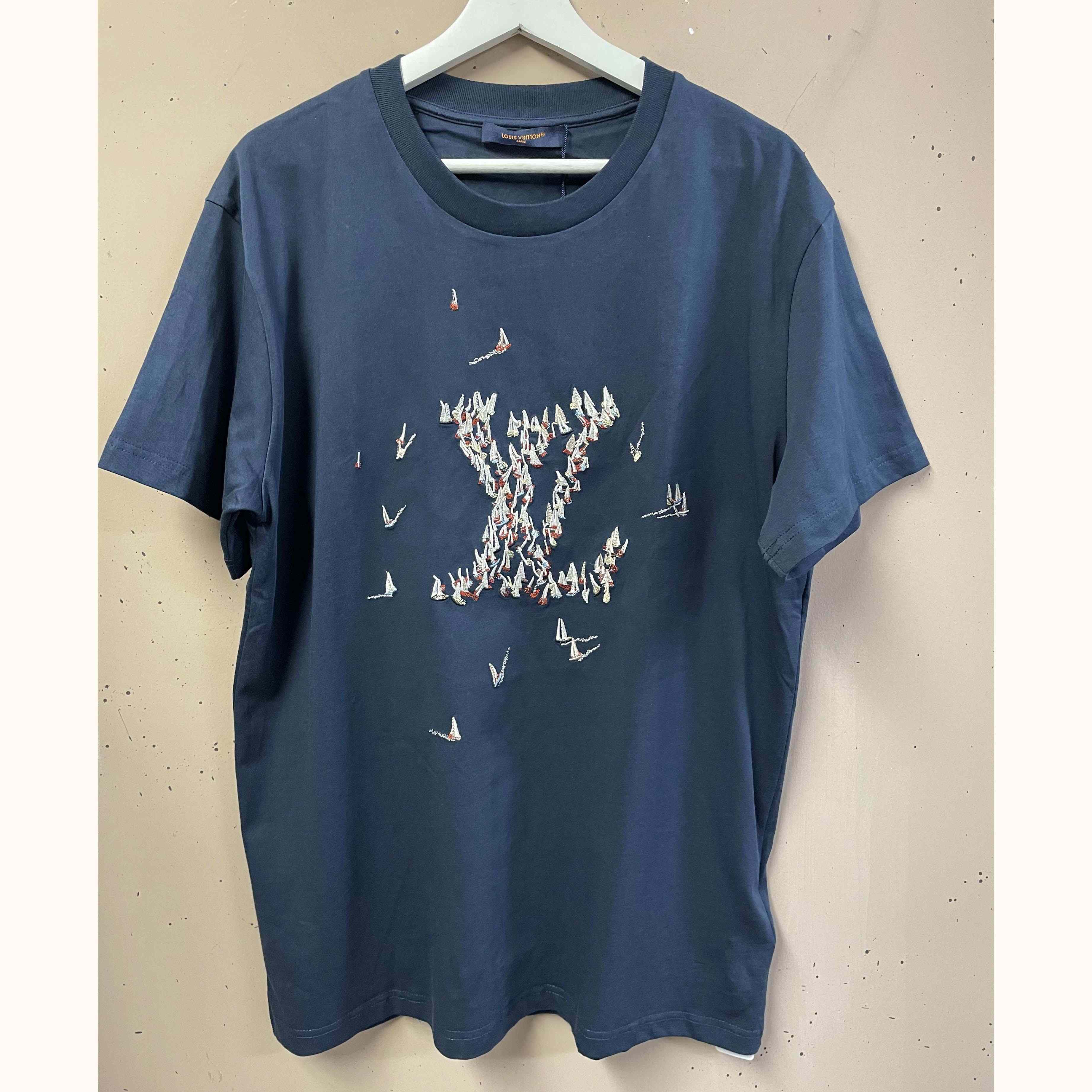Louis Vuitton Embroidered Cotton T-Shirt   1AHW62 - FashionPlug