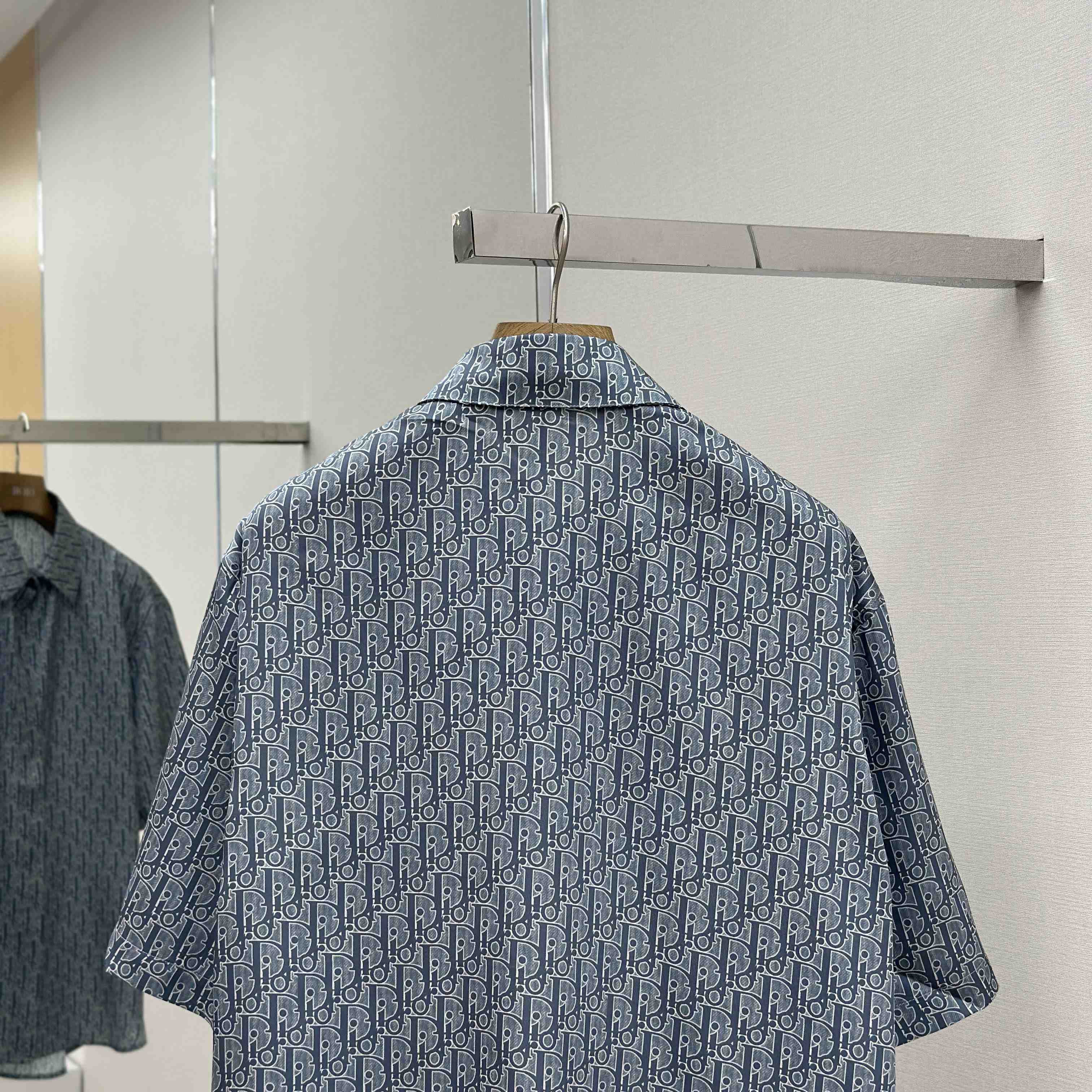 Dior Oblique Short-Sleeved Shirt - FashionPlug