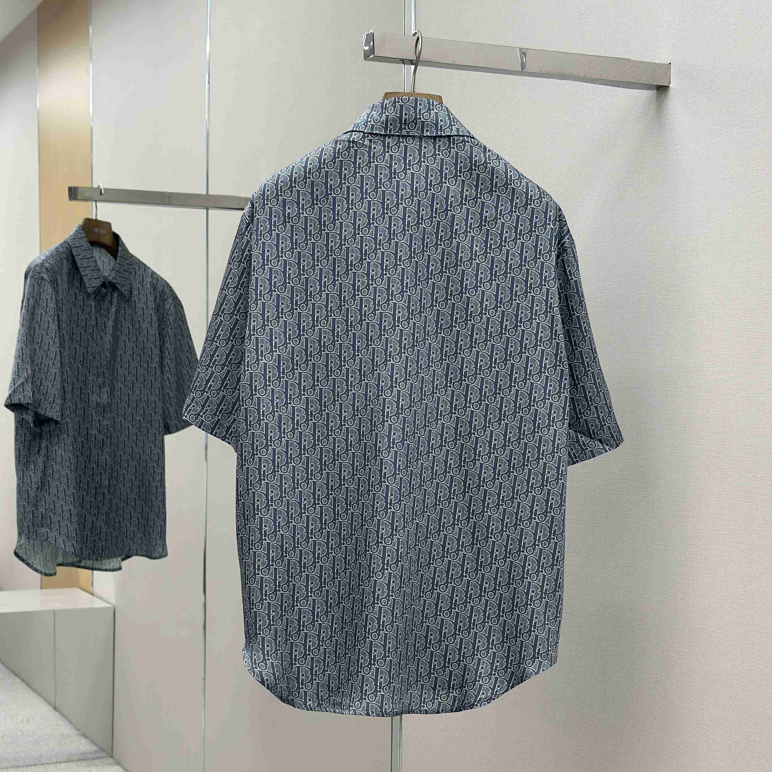 Dior Oblique Short-Sleeved Shirt - FashionPlug
