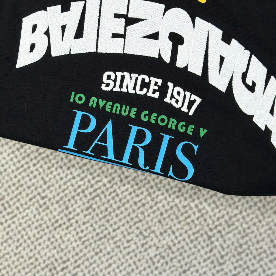 Balenciaga Oversized T-Shirt  - FashionPlug