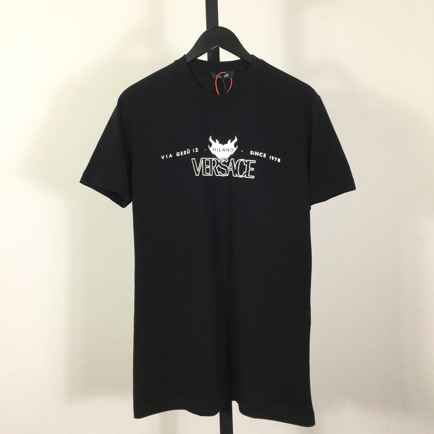 Versace Logo T-shirt - FashionPlug