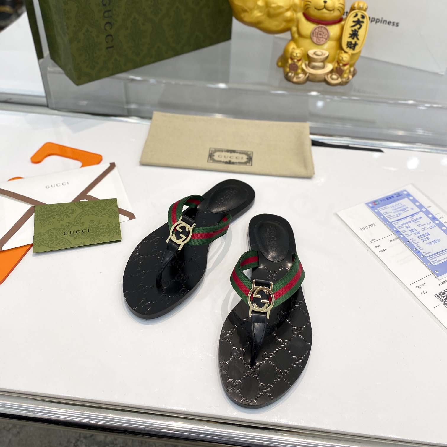 Gucci Thong Sandal With Web - FashionPlug
