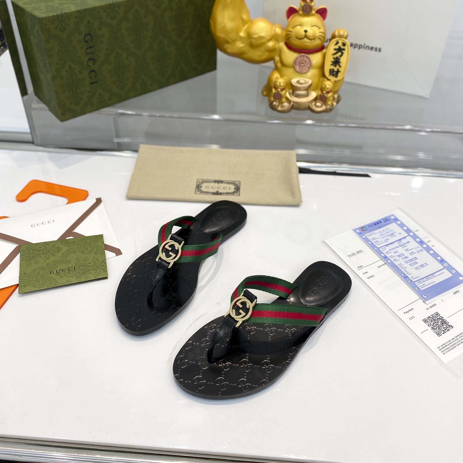 Gucci Thong Sandal With Web - FashionPlug