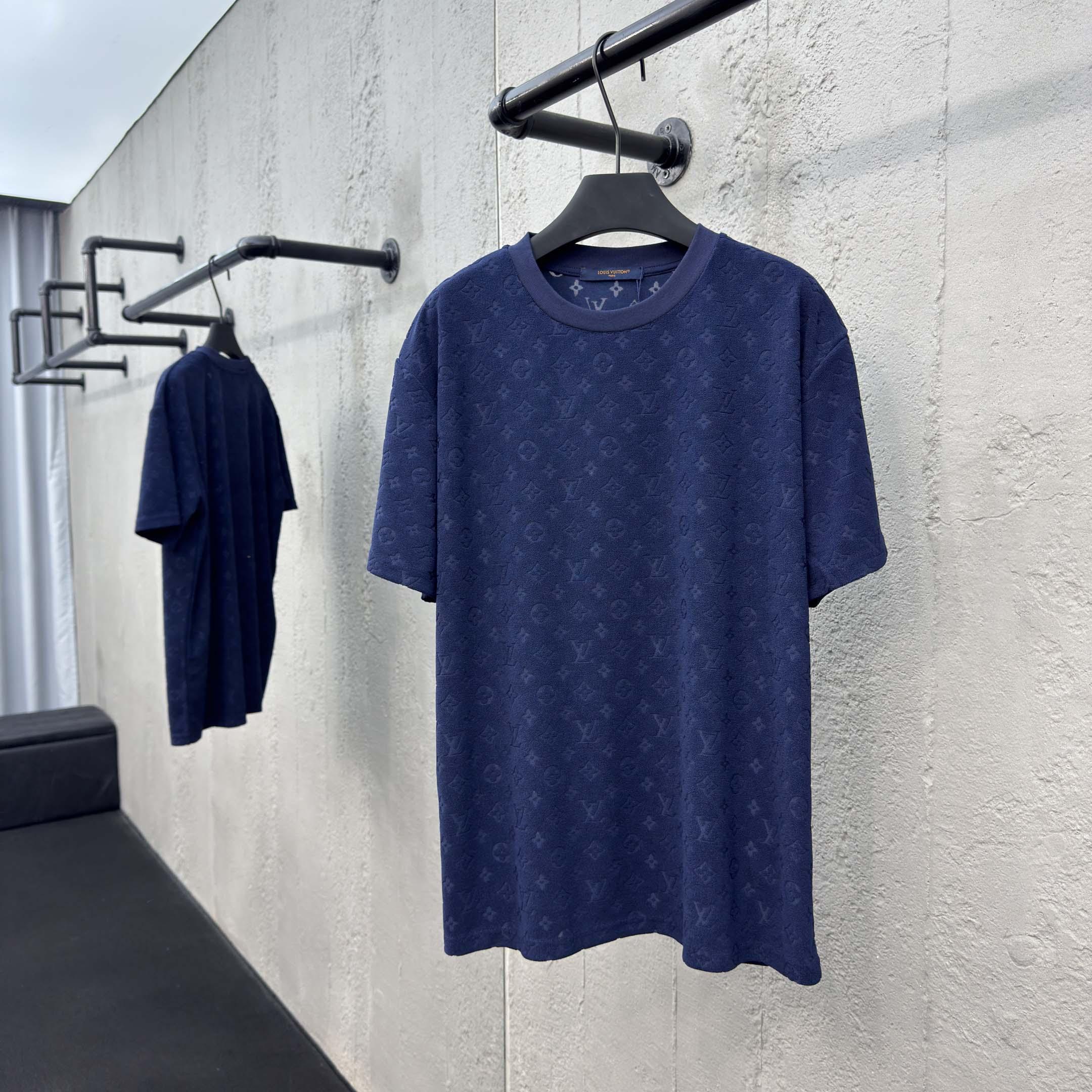 Louis Vuitton Monogram French Terry T-Shirt   1AHWBC - FashionPlug