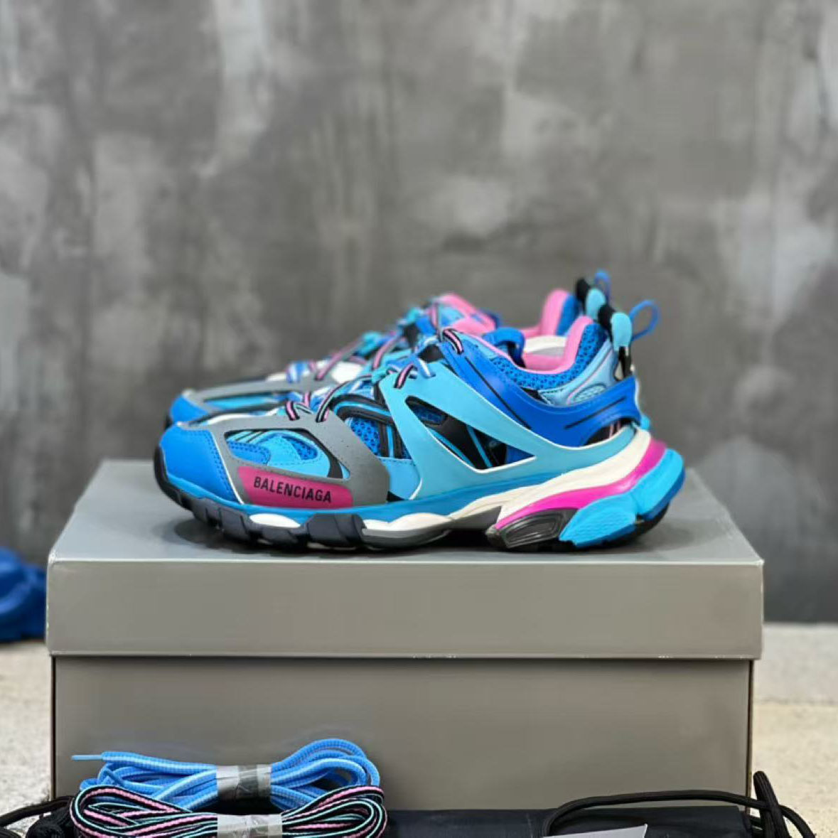 Balenciaga Track Sneakers - FashionPlug